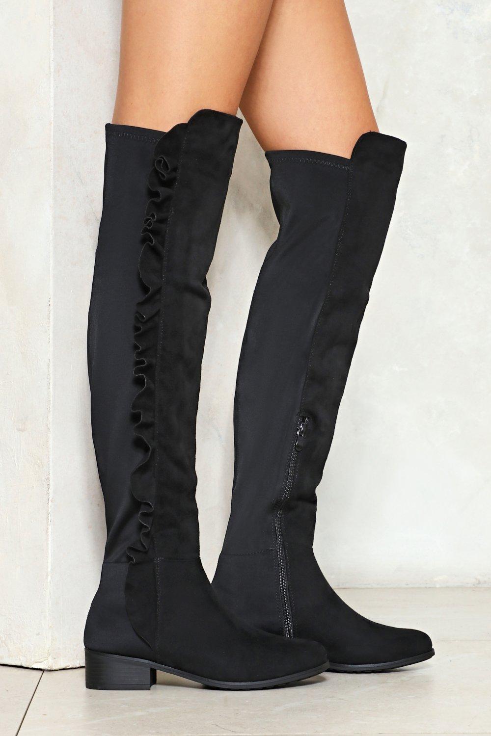 knee high black leather boots no heel