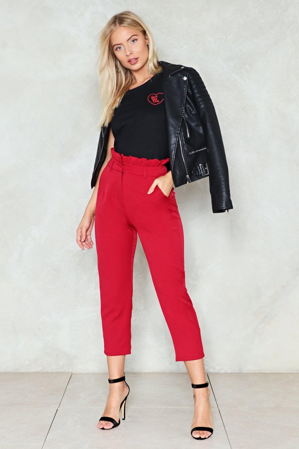 high waisted red pants outfit