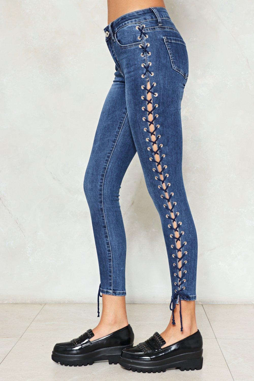 Susteen bottom service Right By Tie Side Skinny Jeans | Nasty Gal