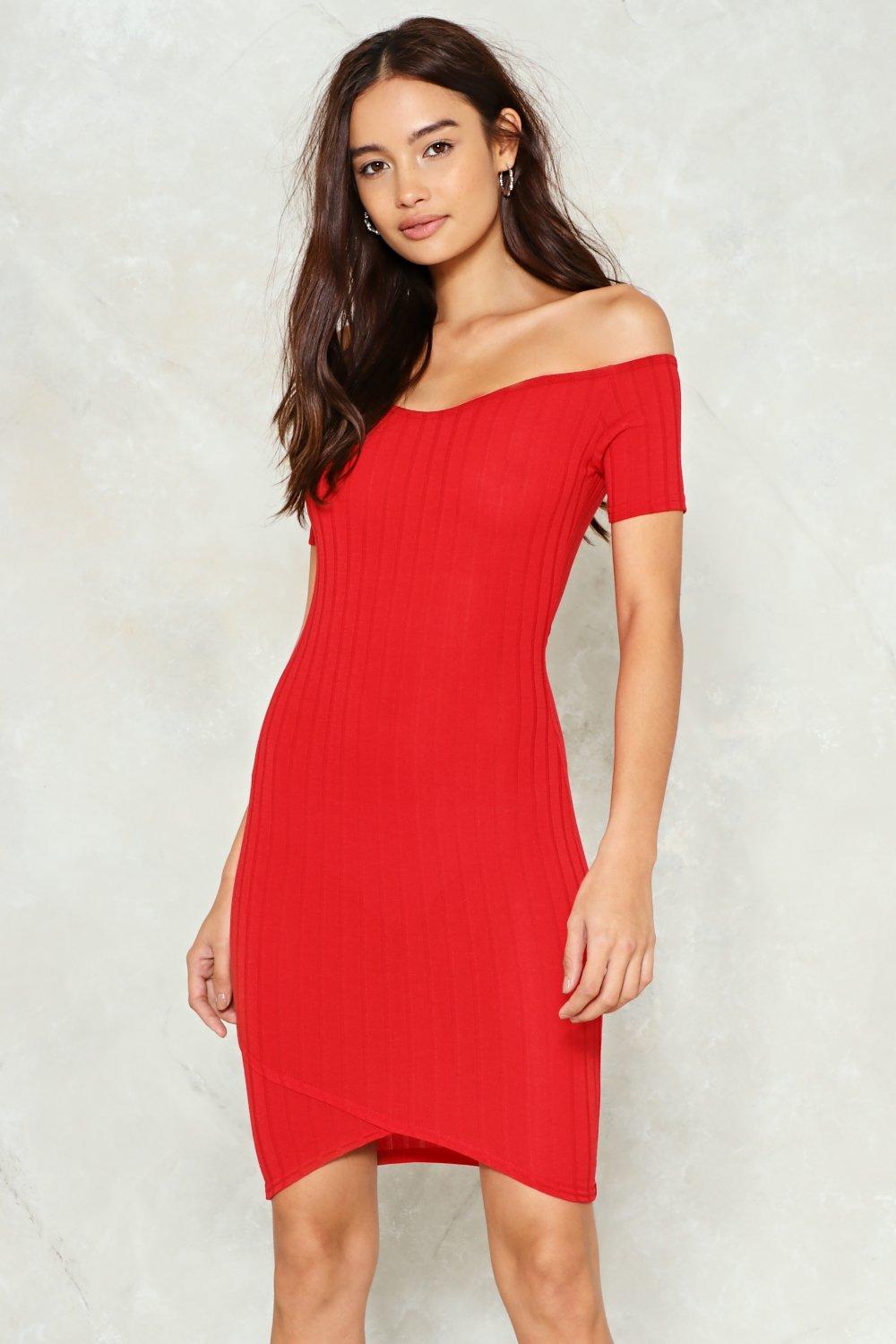 bare shoulder dress