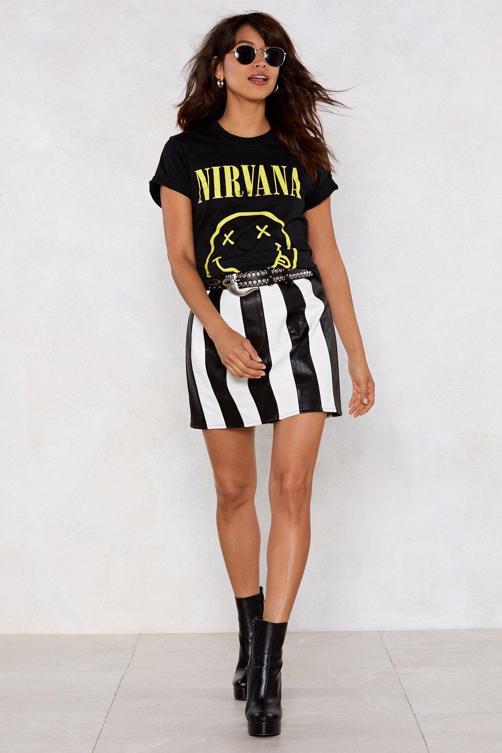 Nirvana t shirt outlet outfits