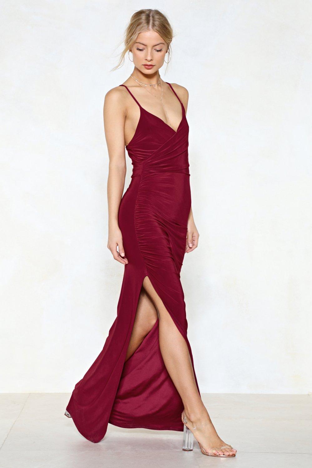 Nasty gal 2025 burgundy dress