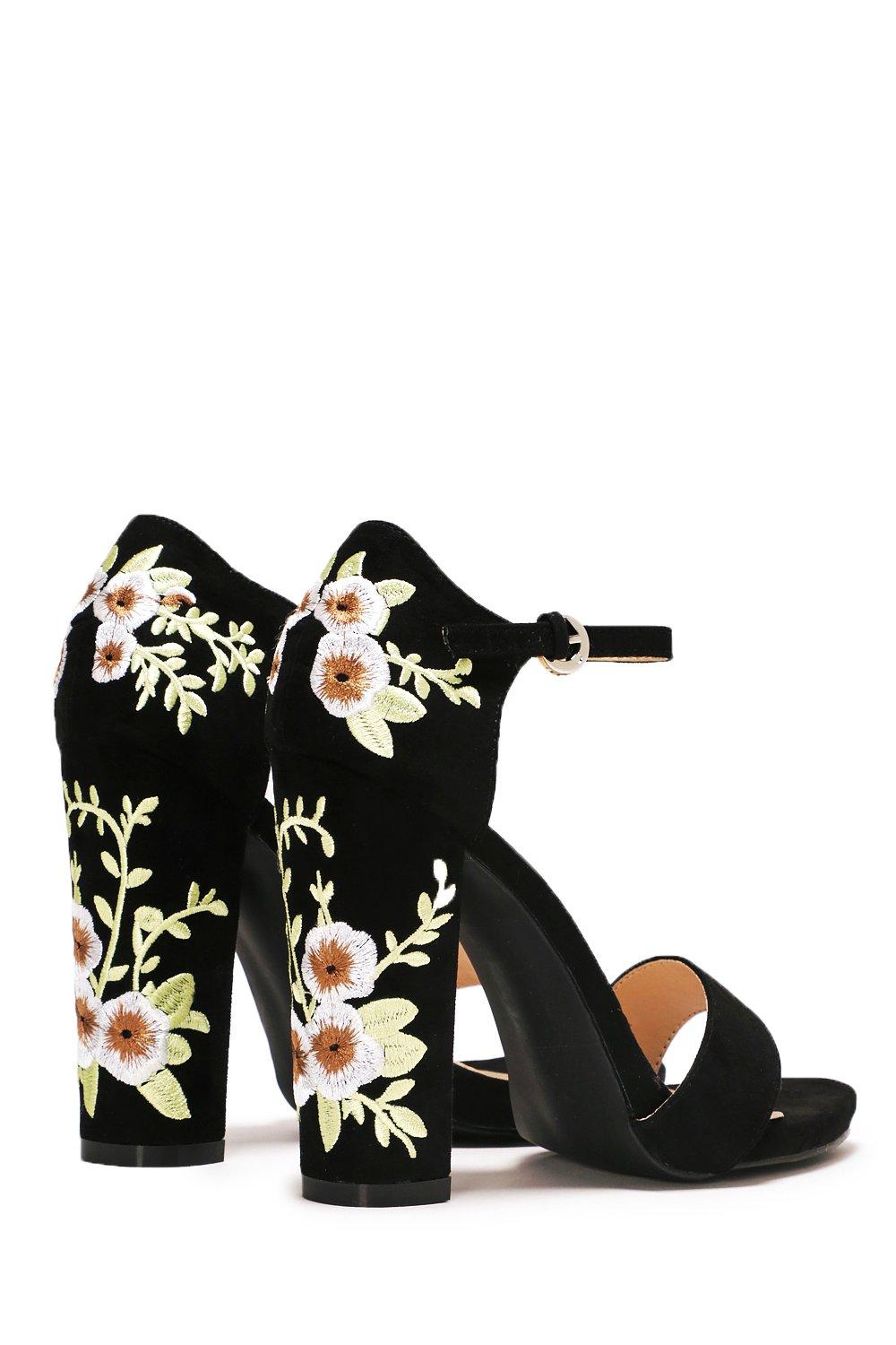 Flower embroidered outlet heels