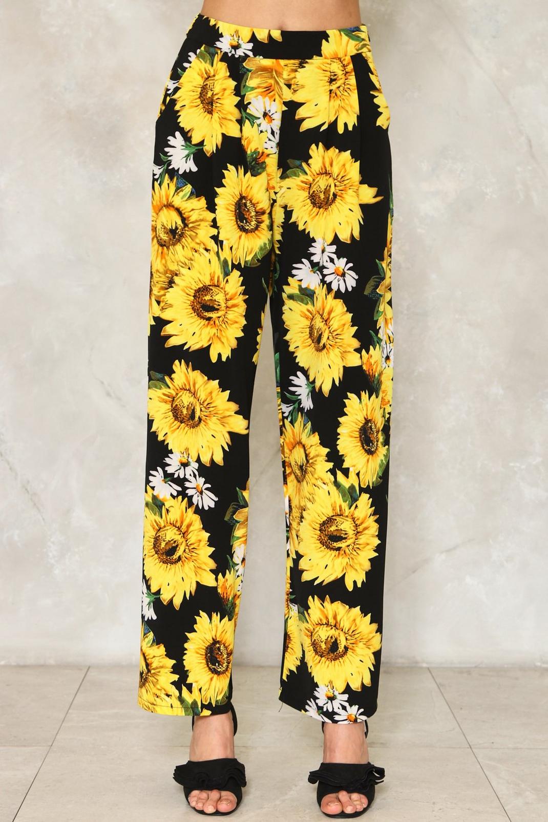 Get Some Sunflower Floral Pants | Nasty Gal