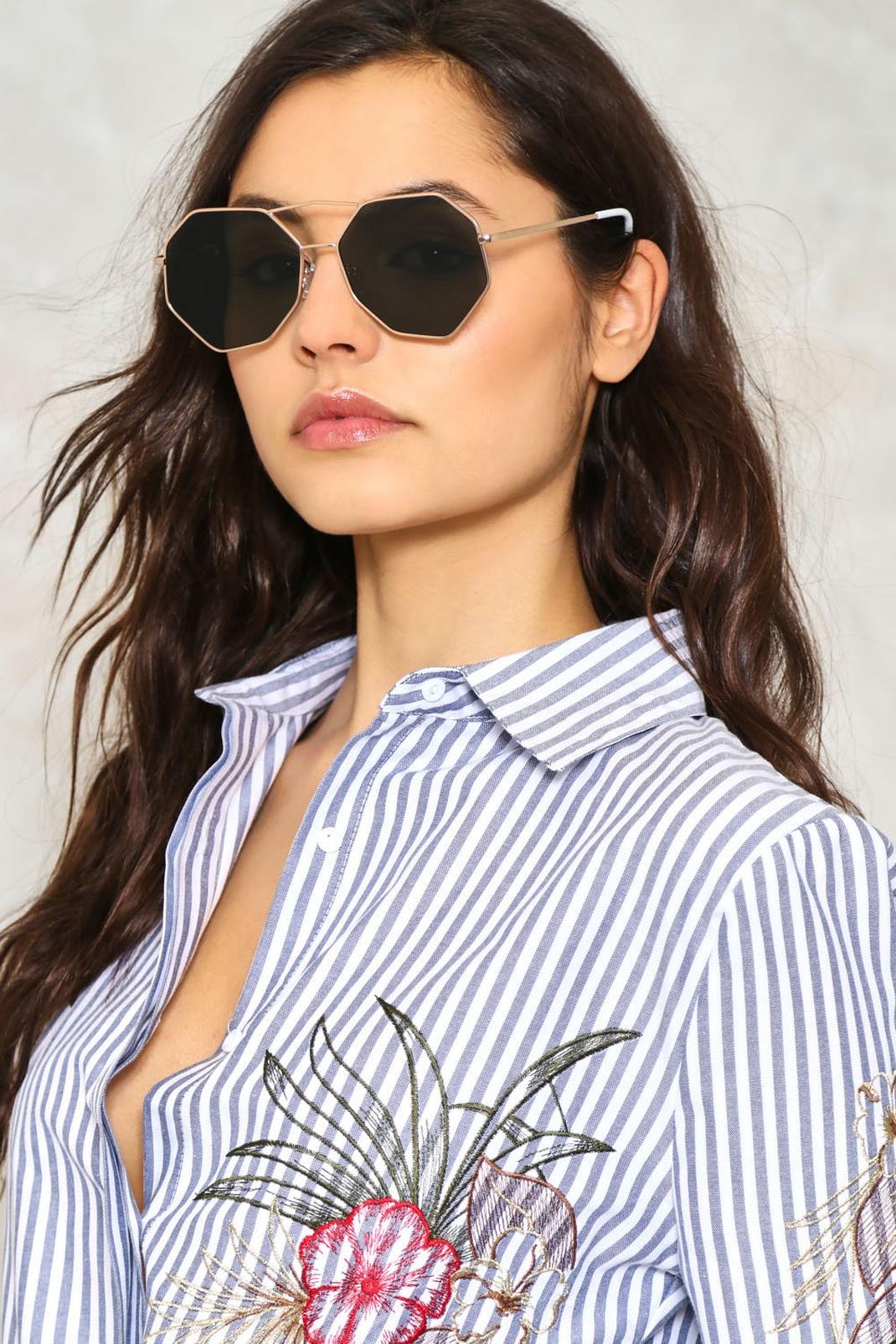 Hot Shot Hexagon Shades Nasty Gal