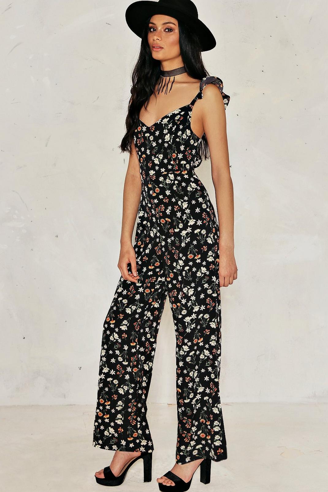 Field Day Floral Tie Back Jumpsuit | Nasty Gal