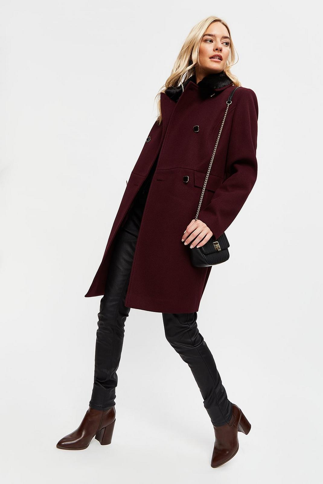 Berry Dolly Coat With Faux Fur Collar image number 1