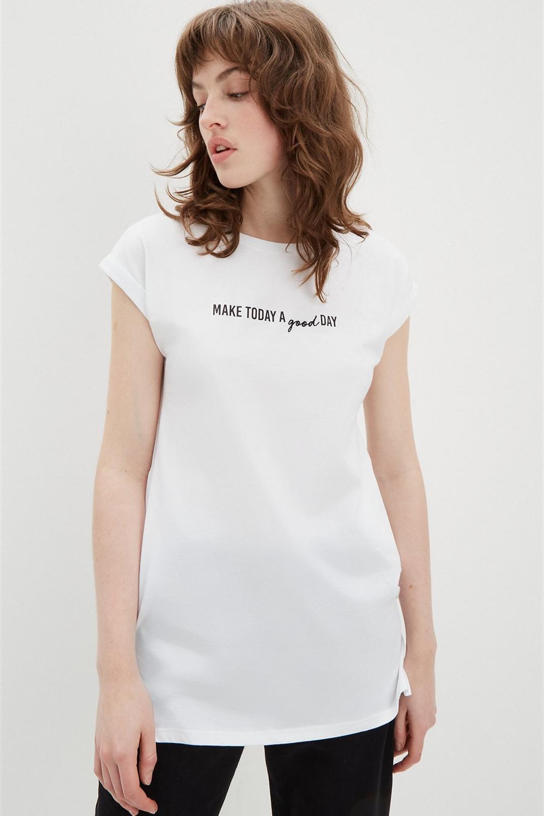 Ivory Make Today A Good Day Logo T-shirt image number 1