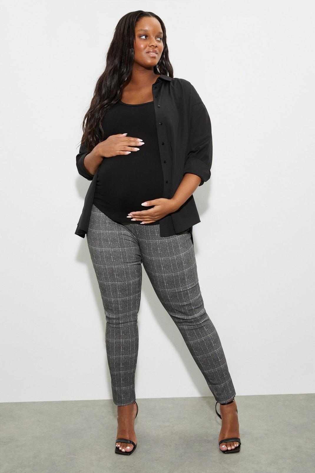 Black Maternity Bengaline Over Bump Skinny Trouser image number 1