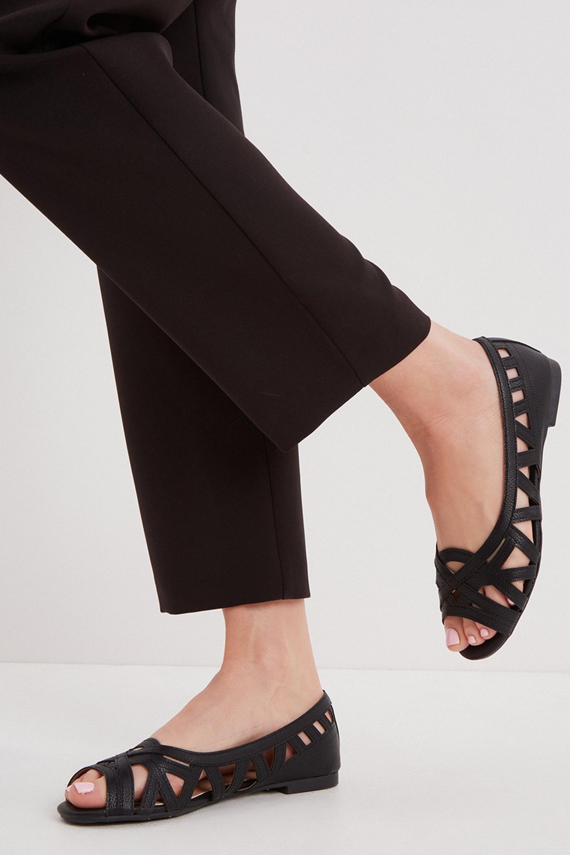 plt wide fit shoes