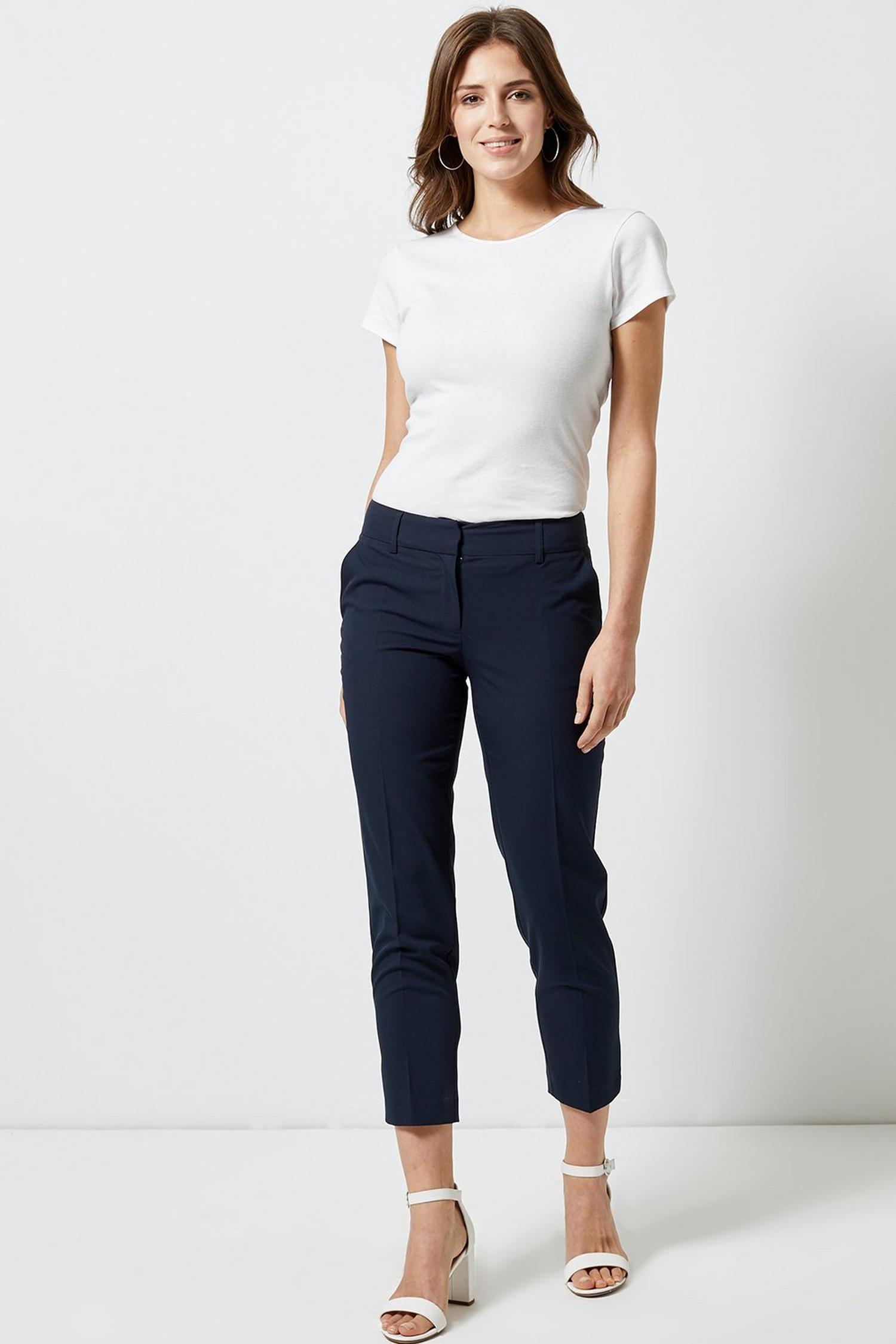 navy trousers with red stripe