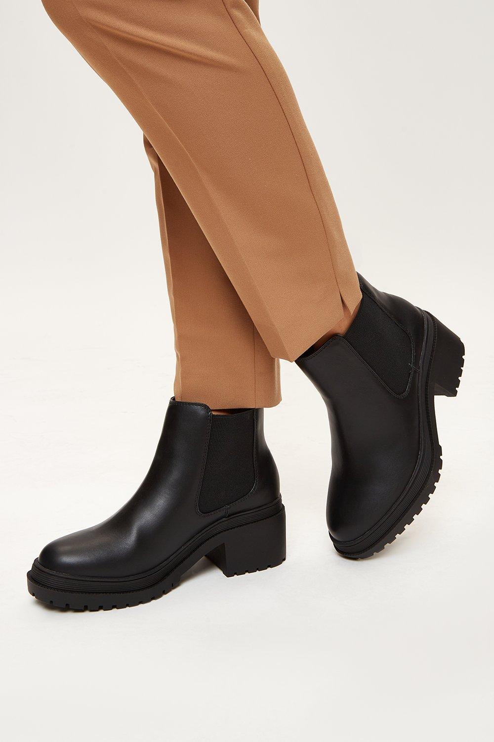 unit chelsea boot