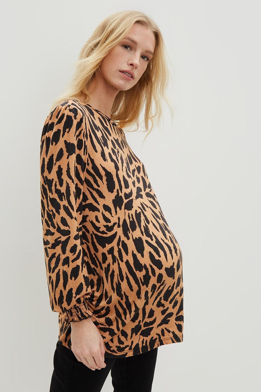 176 Maternity Neutral Animal Shirred Cuff Top image number 1