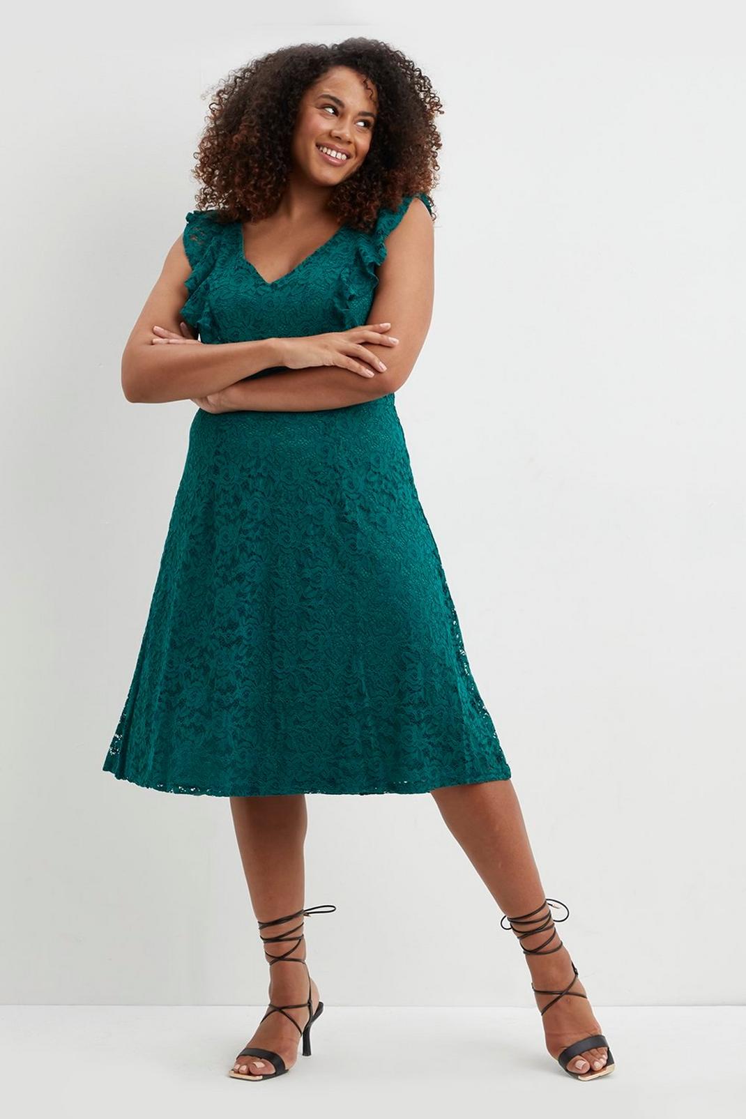 Green Curve Lace Sleeveless Dress image number 1