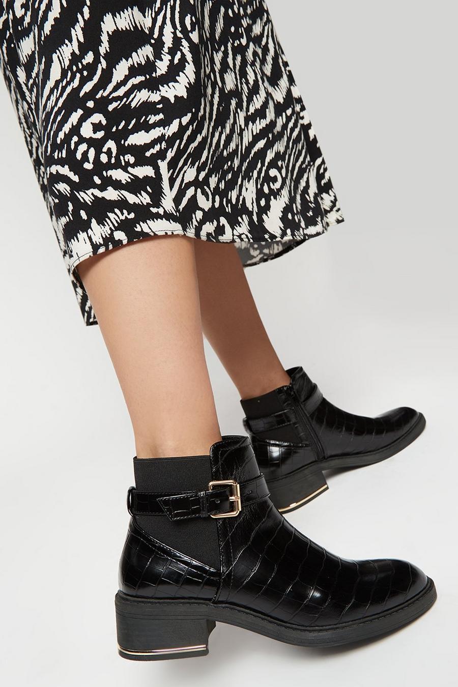 Wide Fit Milly Buckle Detail Ankle Boot