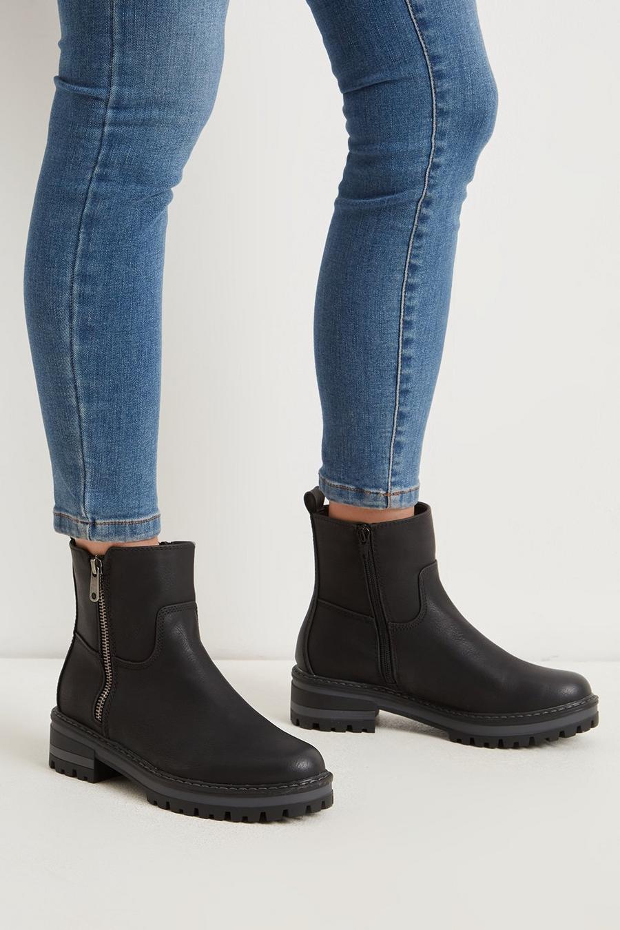 Comfort Monty Cleat Sole Zip Ankle Boot