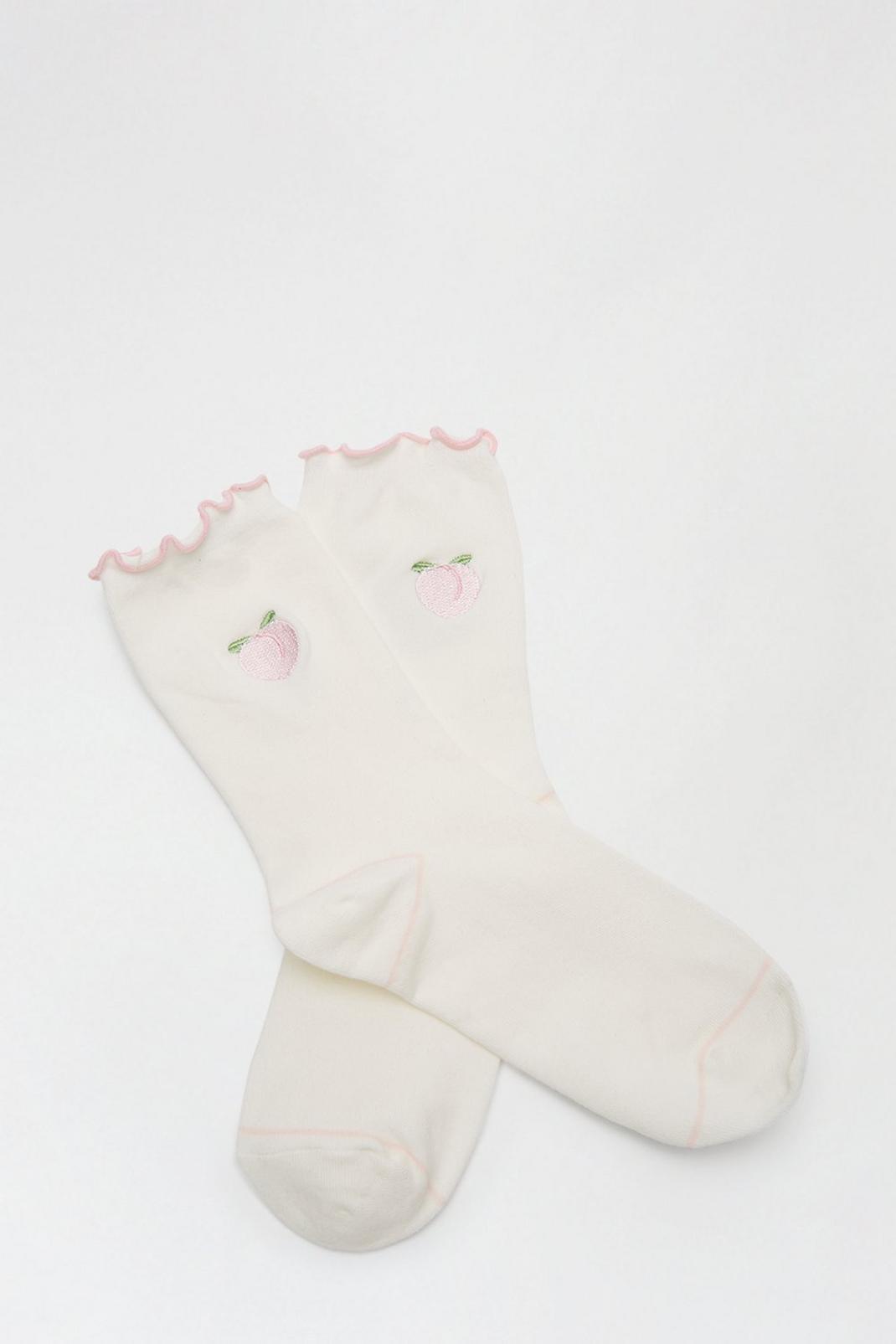 153 Peach Pattern Ankle Socks image number 2