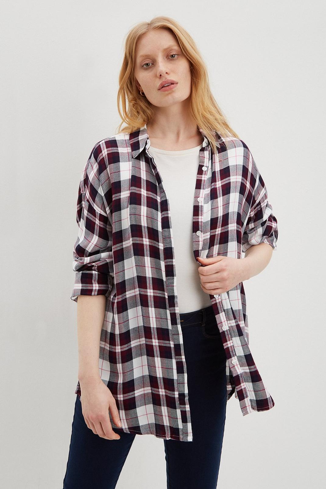 Blue Berry Check Turnback Cuff Shirt image number 1