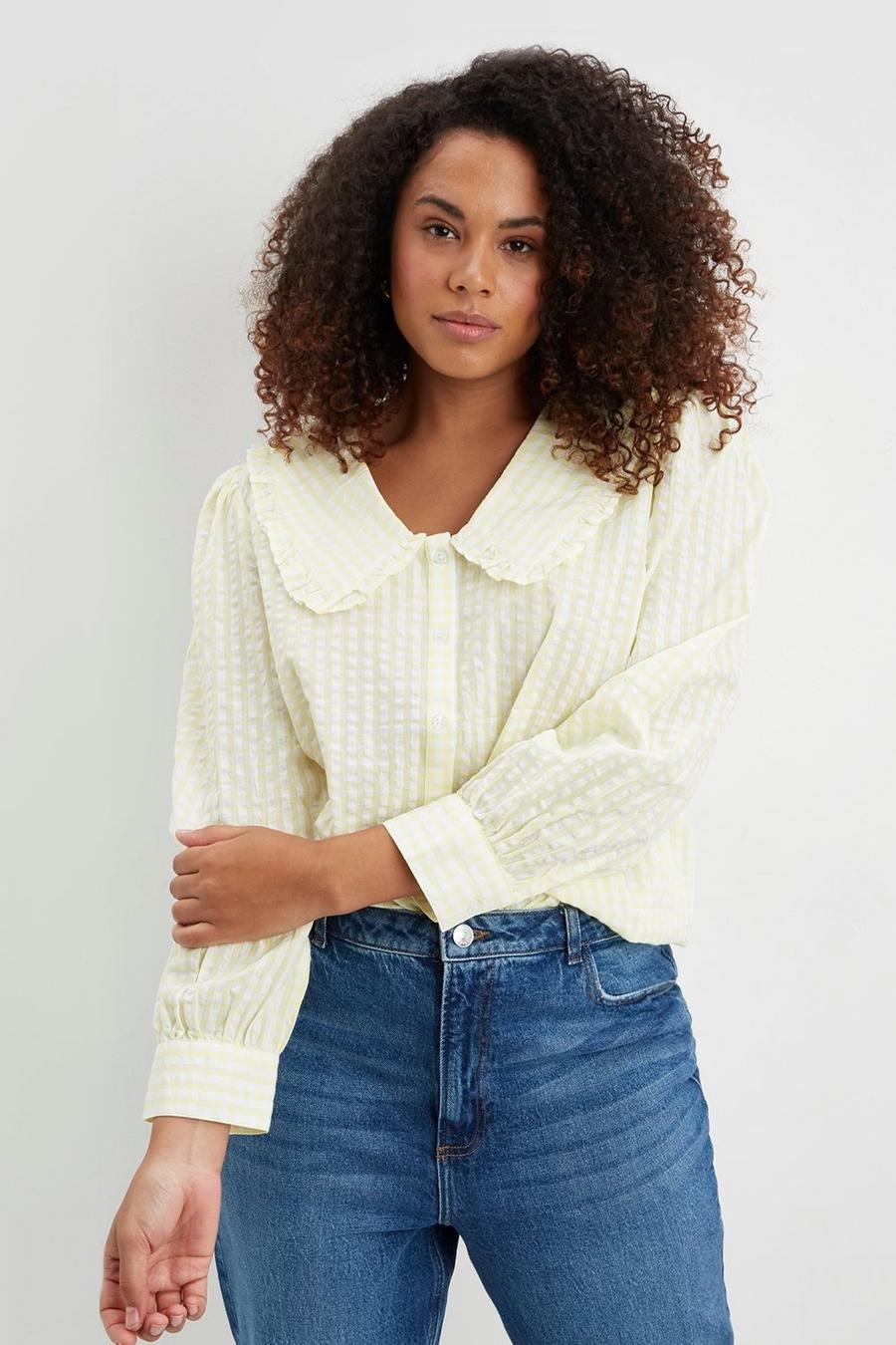 Curve Gingham Textured Top