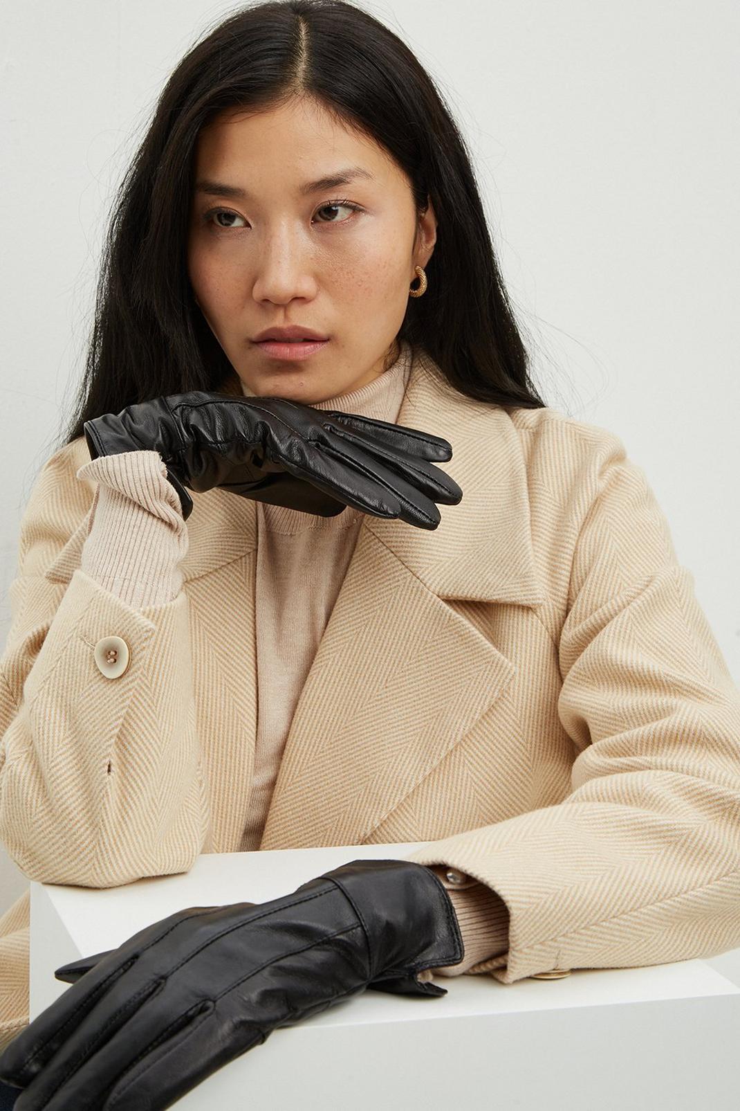 Black Luxe Leather Gloves image number 1