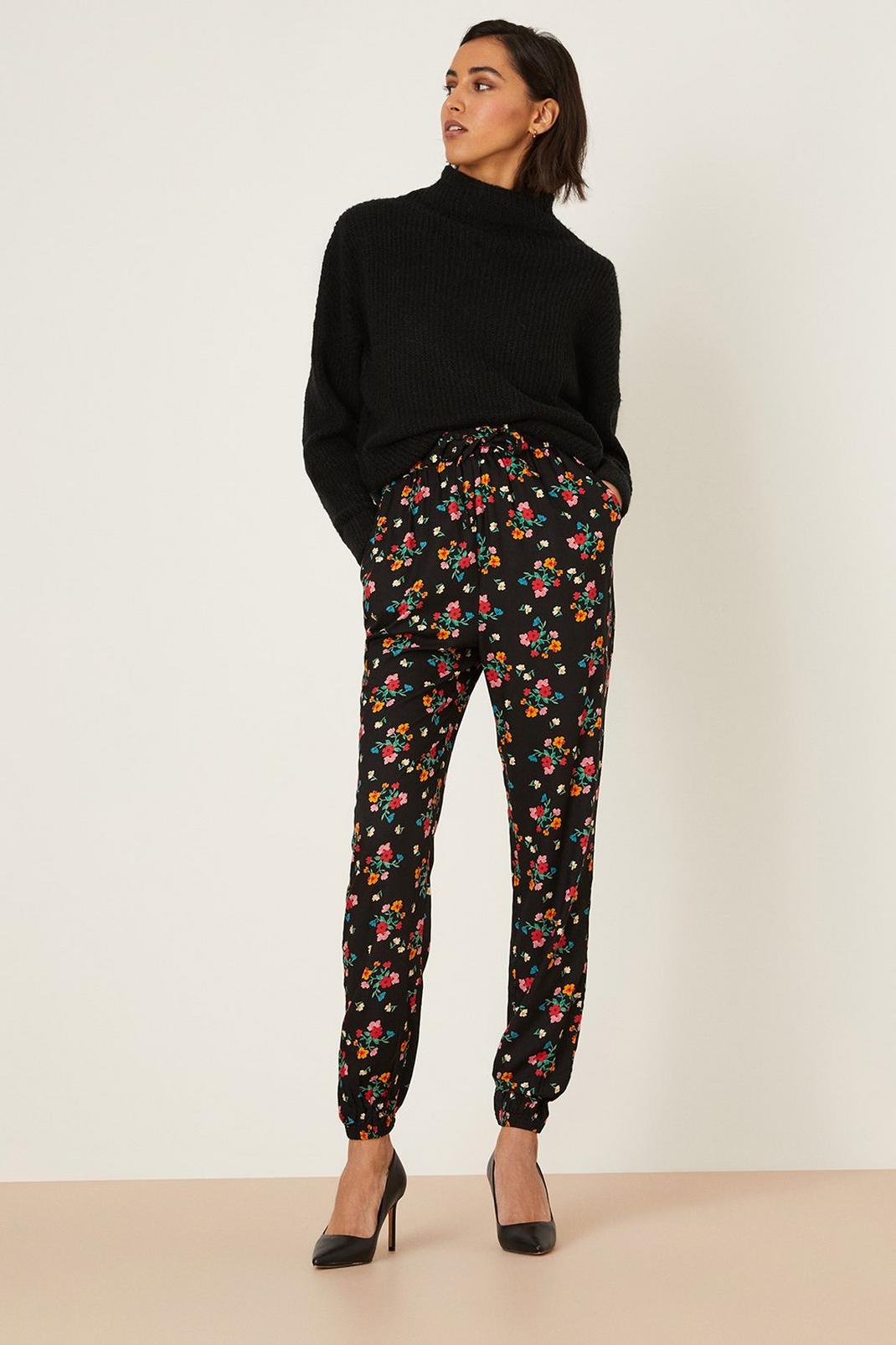 Tall Pink Floral Print Woven Jogger image number 1