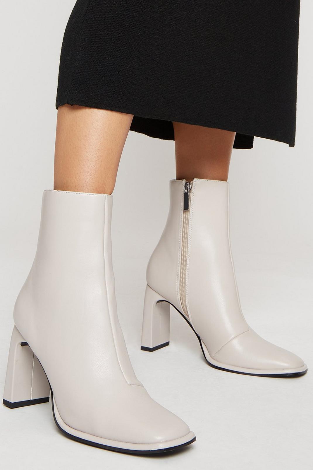Cream Principles: Arvie Ankle Boots image number 1