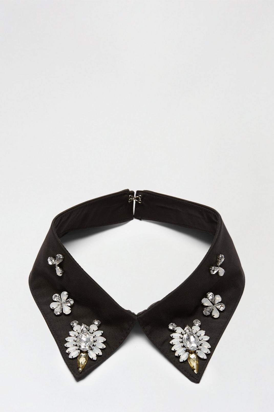105 Black Jewelled Collar image number 2
