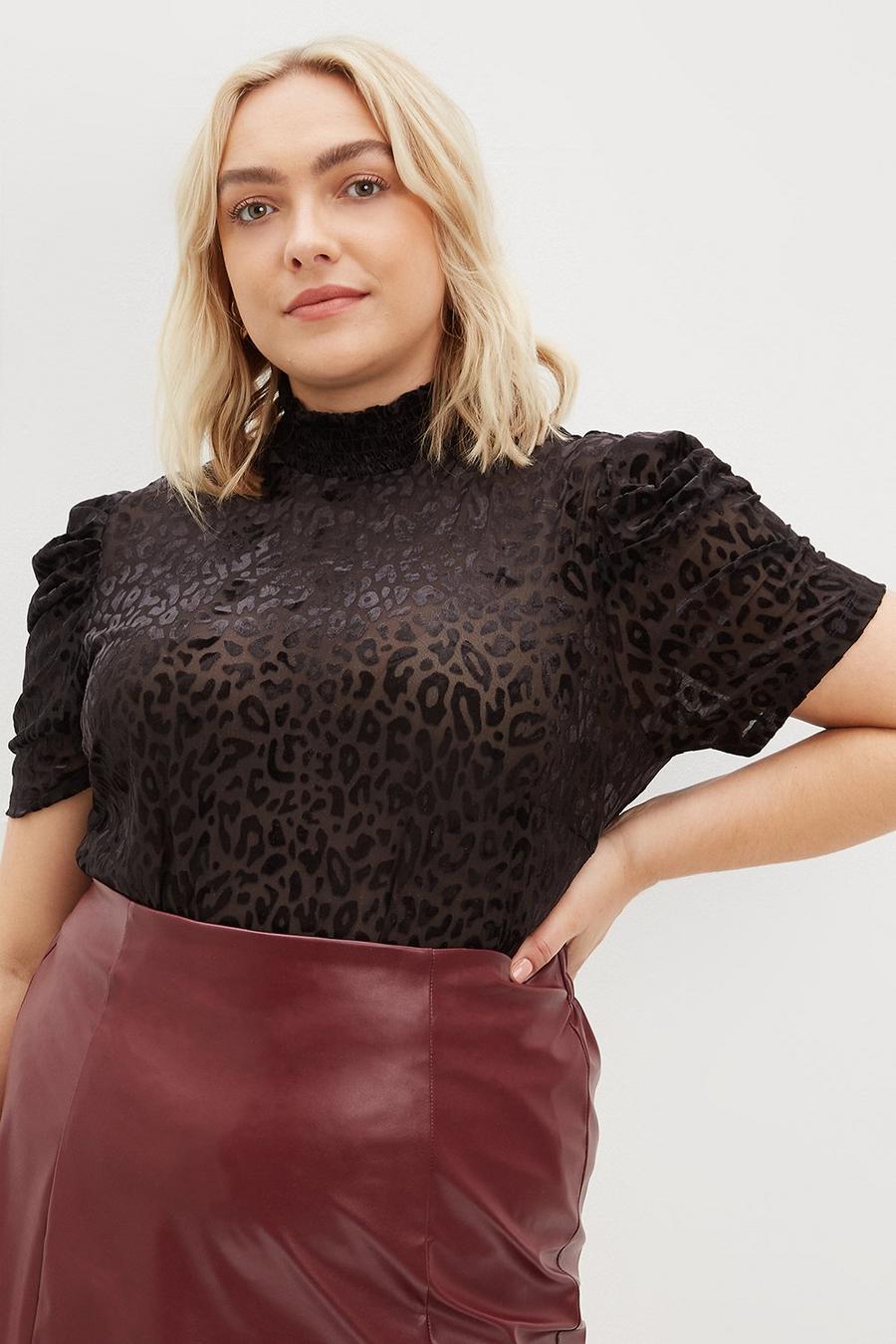 Curve Animal Burnout Ruched Sleeve Top