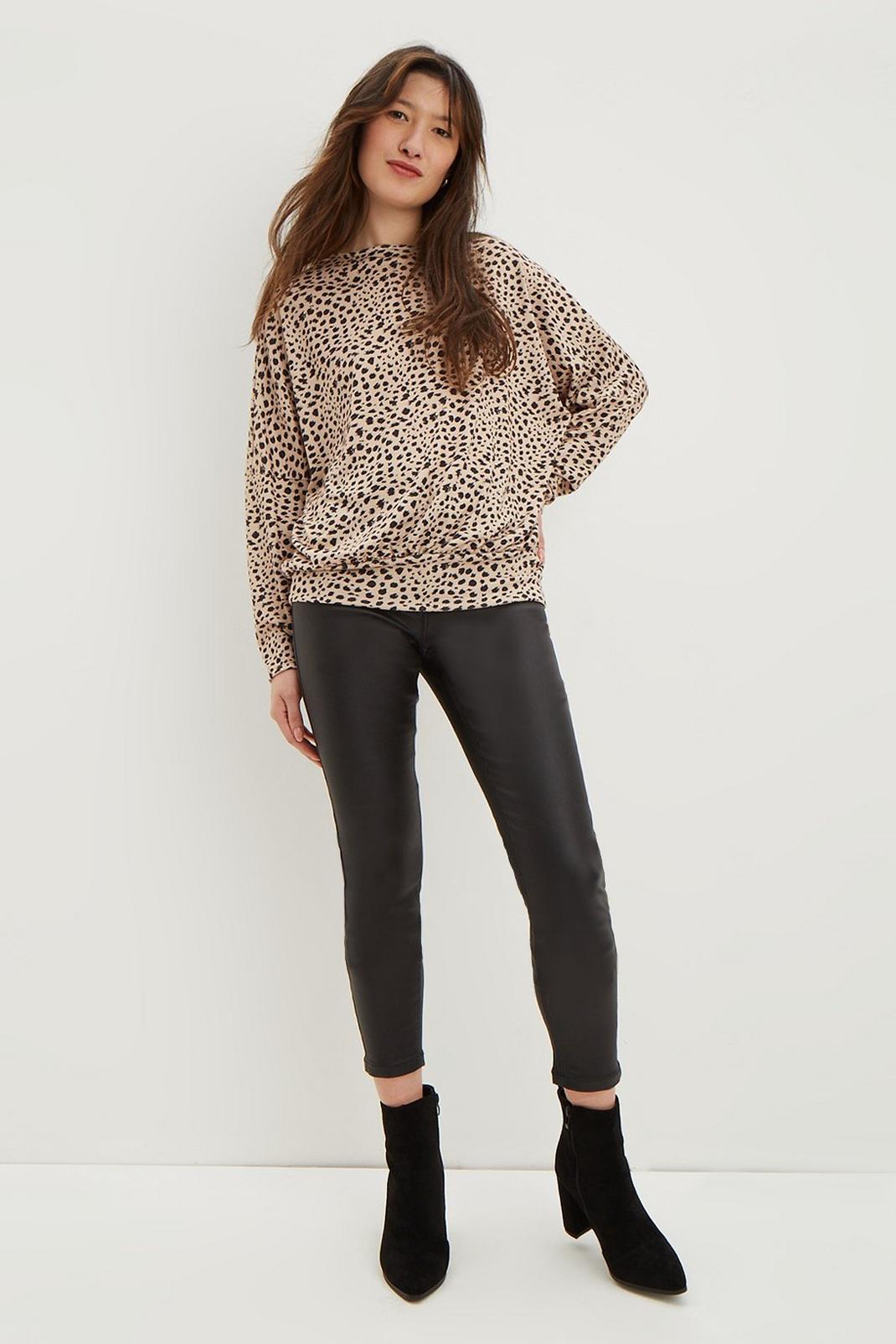 193 Recycled Leopard Long Sleeve Banded Hem Top image number 2