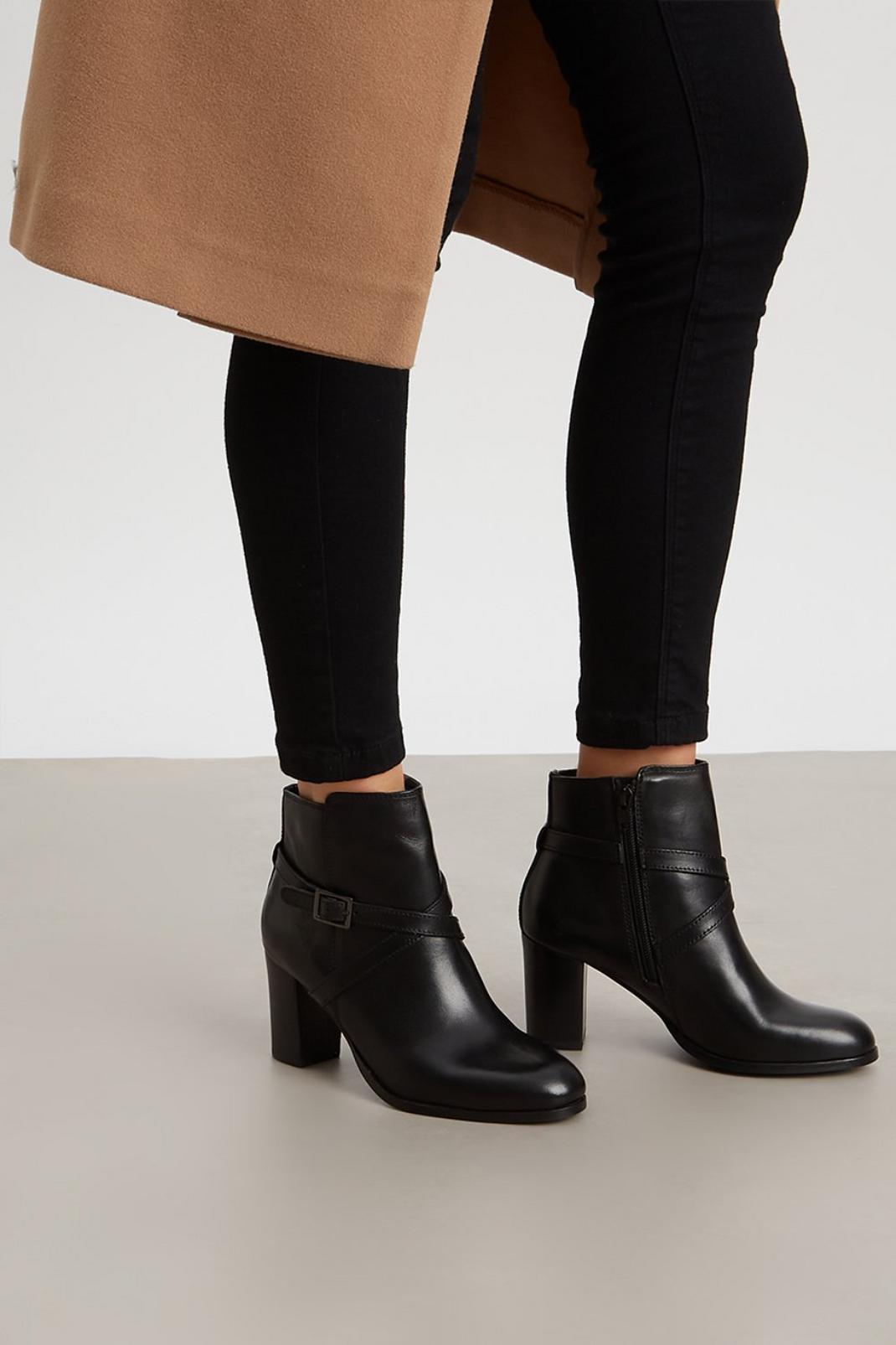 105 Good For The Sole: Reese Leather Heeled Ankle Boot image number 2
