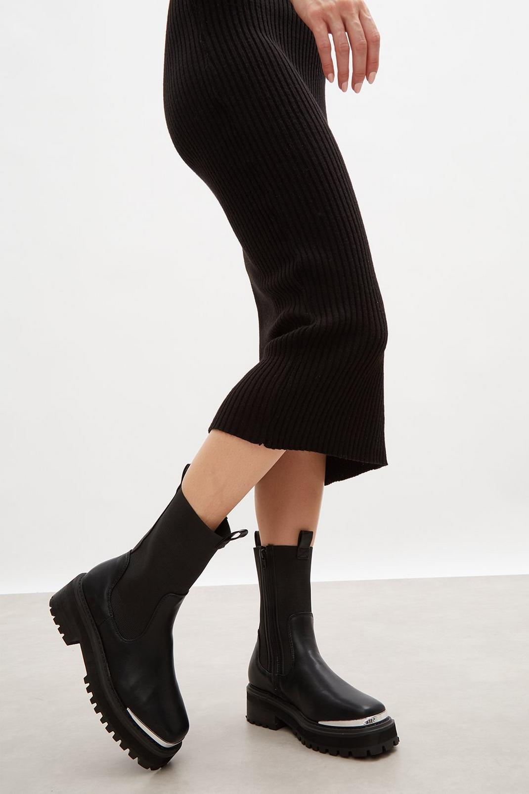 Black Faith: Alana Toe Trim Cleated Chelsea Boots image number 1