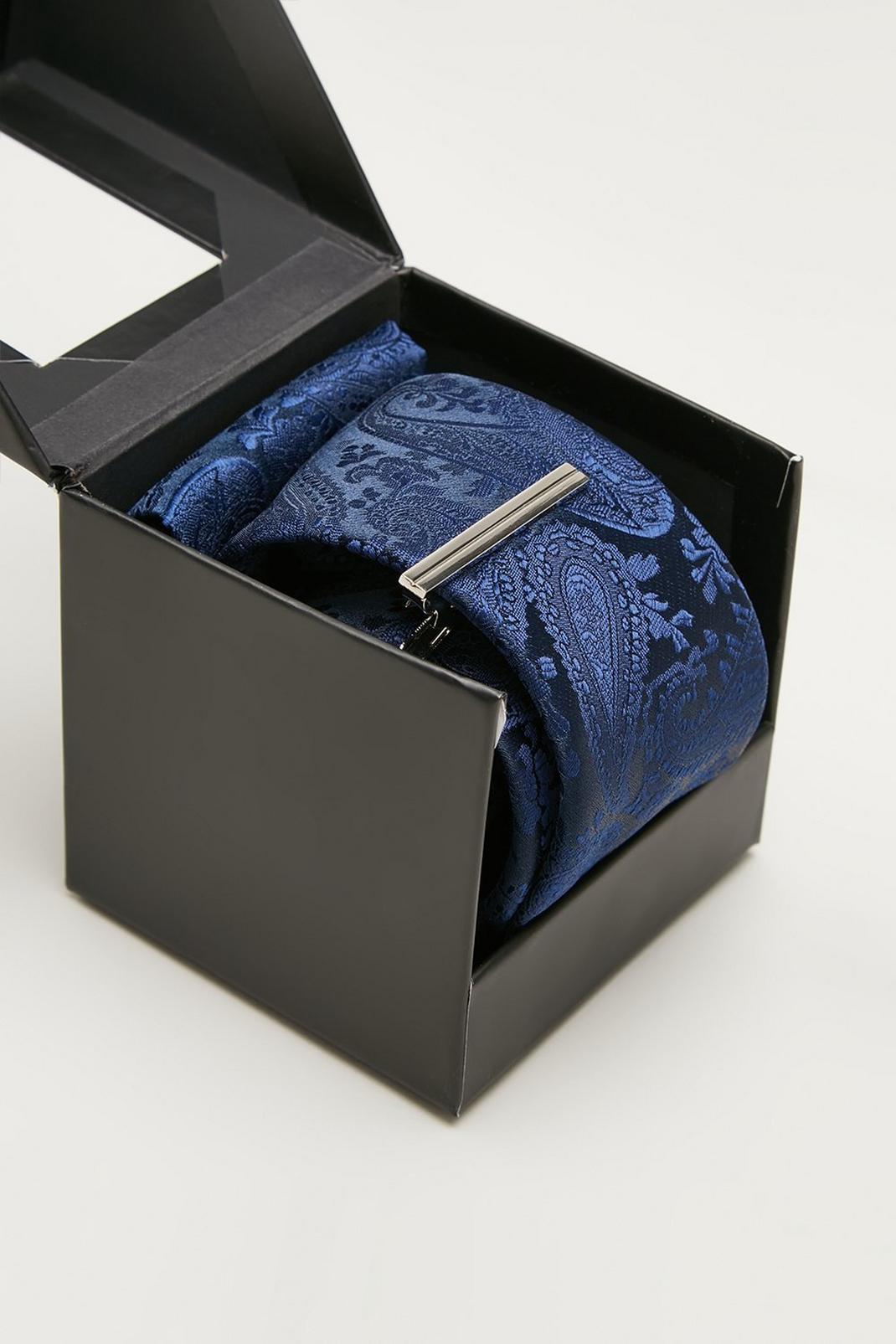 148 Navy Paisley Tie, Square And Tie Bar Gift Box image number 2