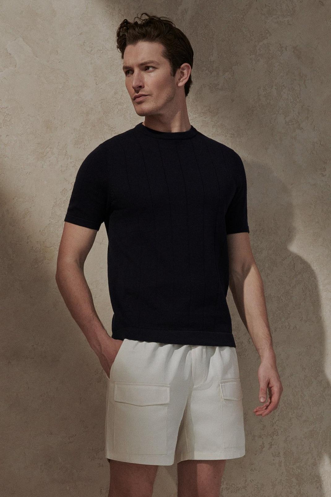Slim Fit Knitted Navy Vertical Stripe T Shirt image number 1