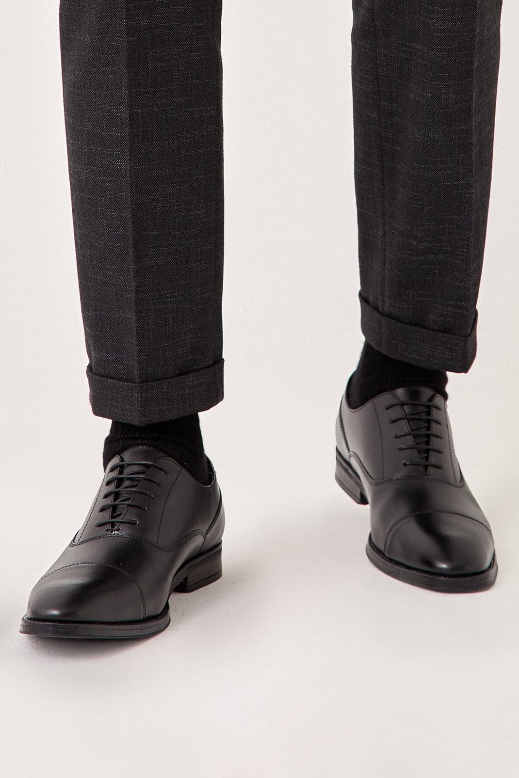 Leather Smart Black Oxford Toe Cap Shoes image number 1