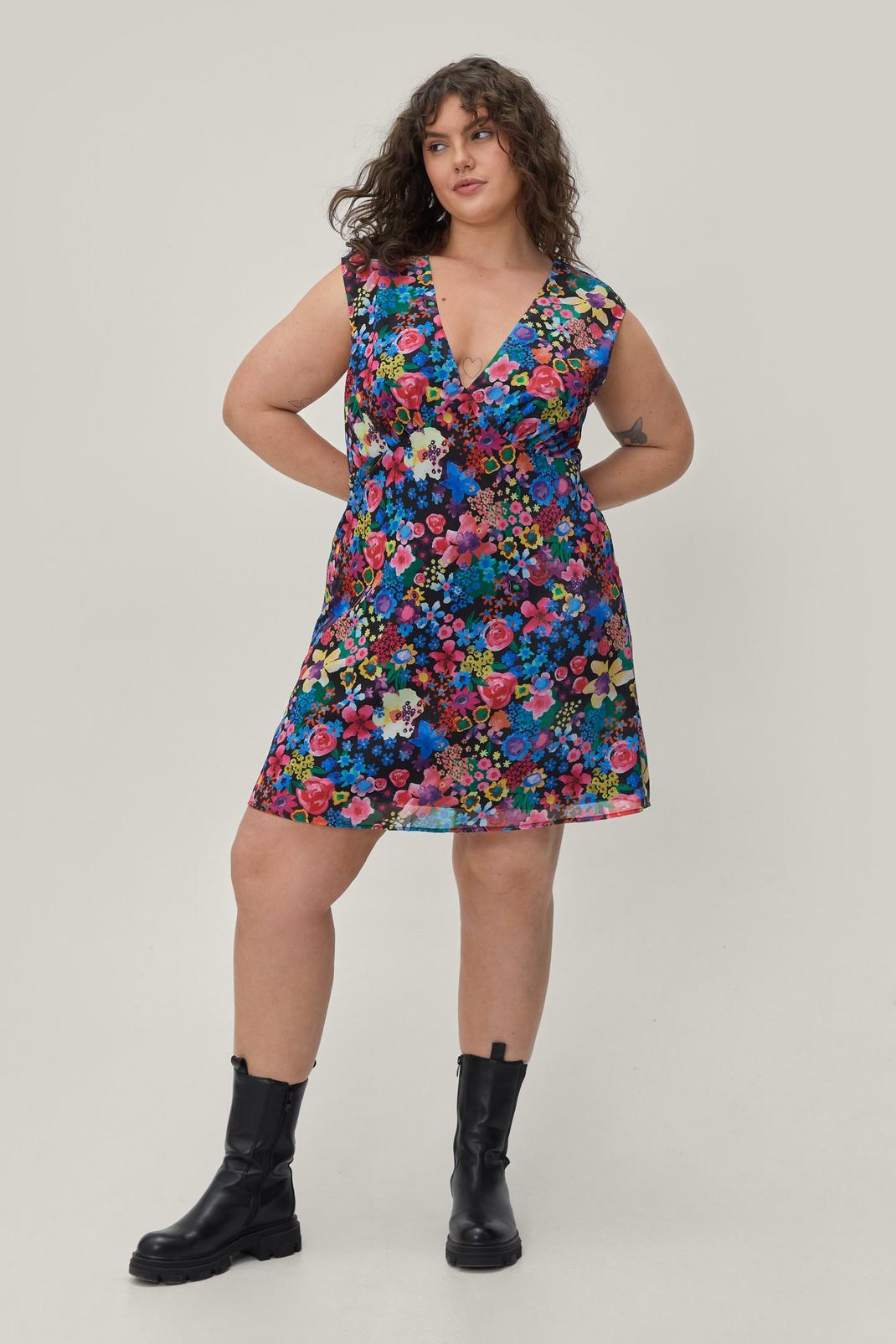 Black Plus Size Plunging Vibrant Floral Print Mini Dress image number 1