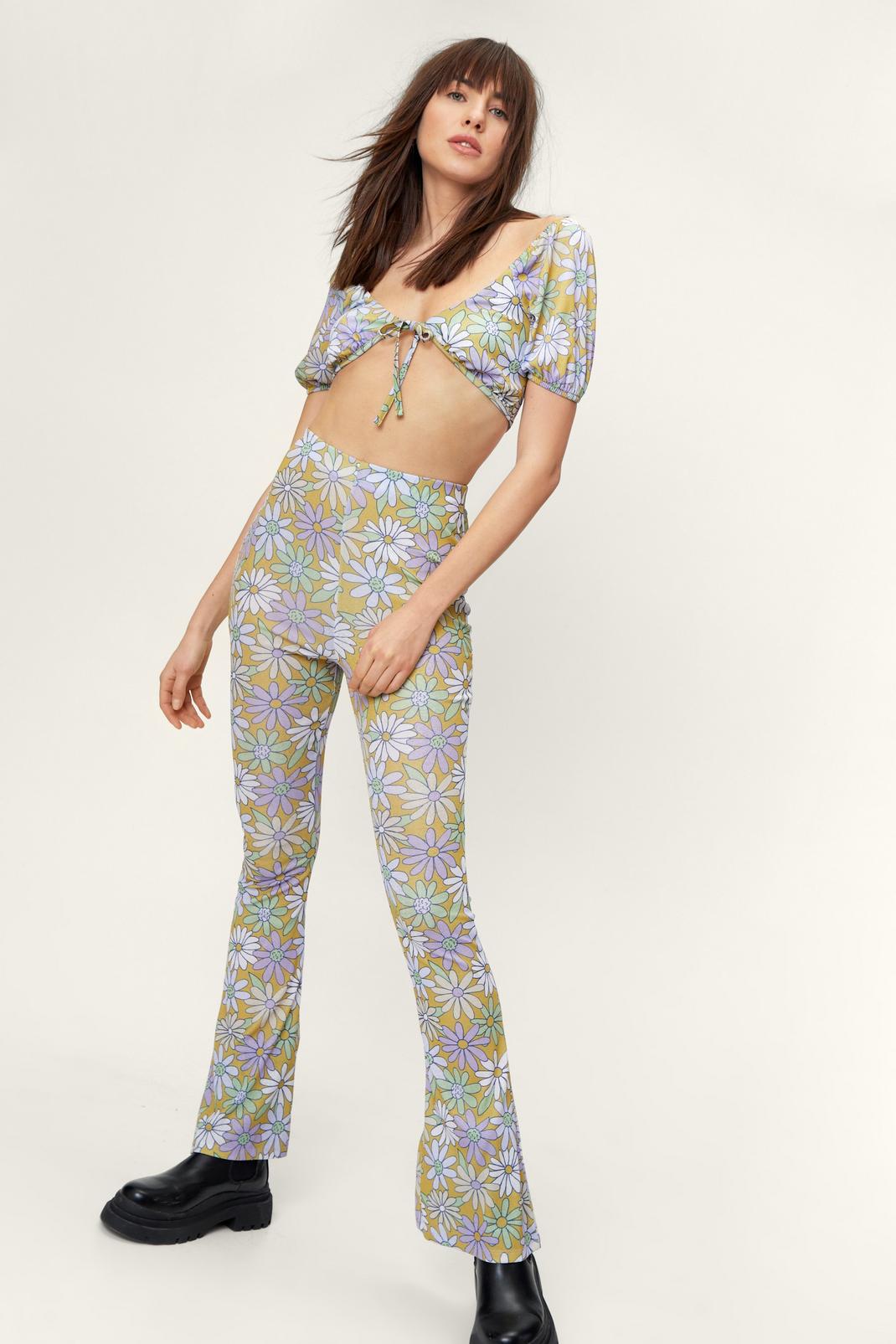 174 Floral Print Mesh Fit and Flared Trousers image number 2