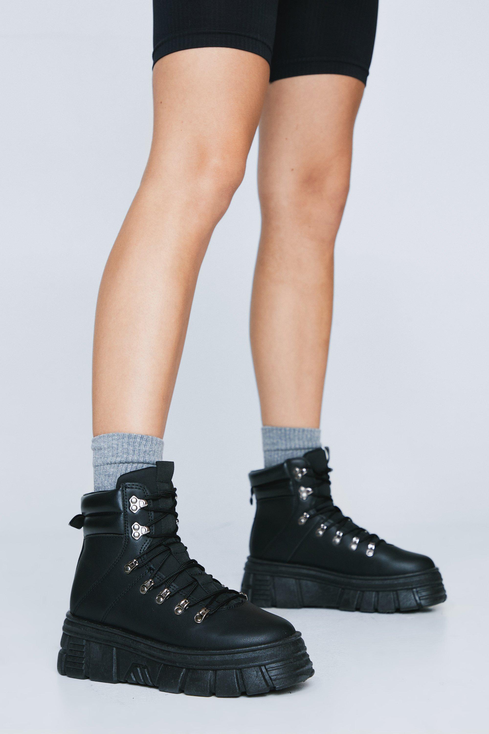 Black chunky hiker boots online