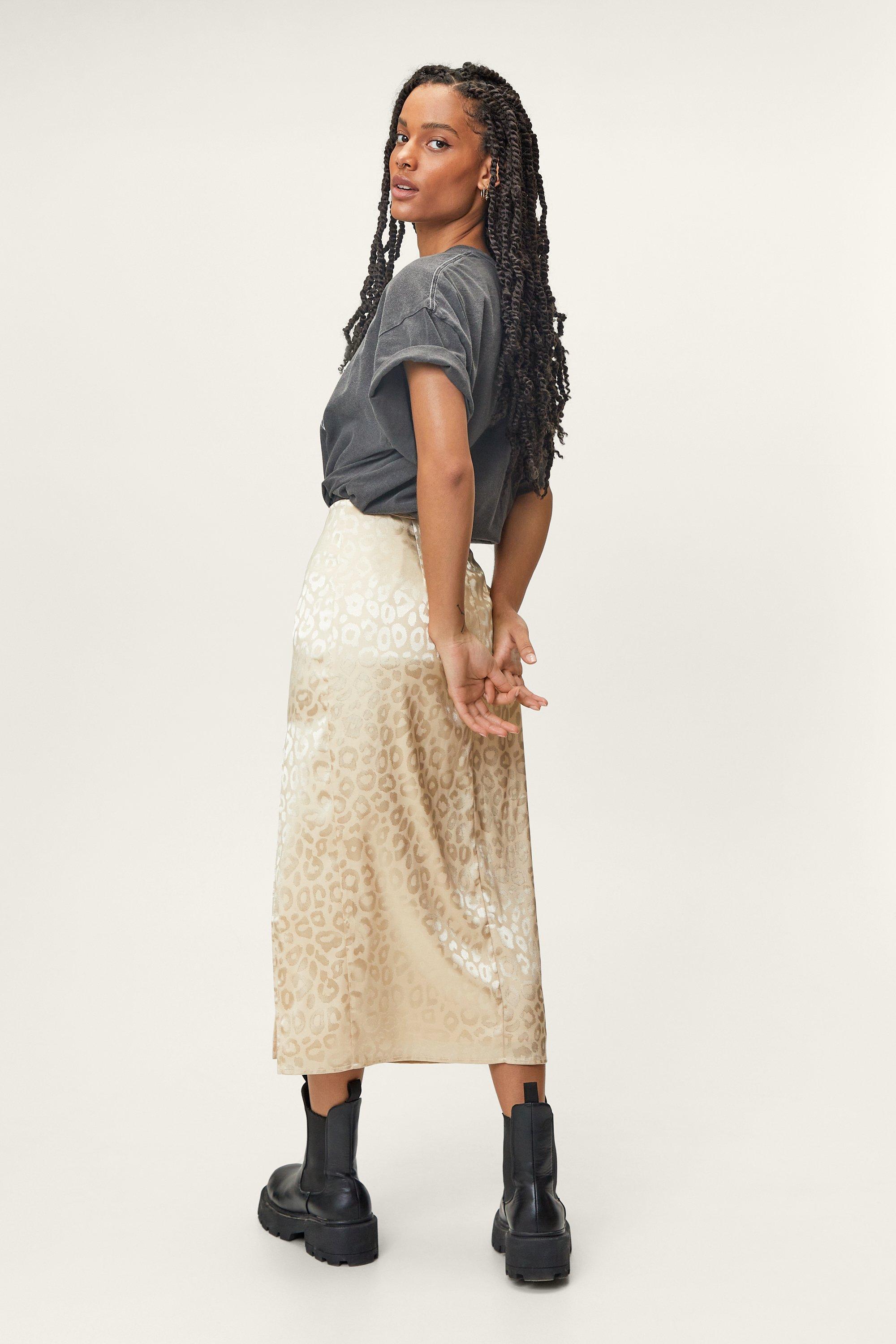 Petite midi shop skirt nasty gal