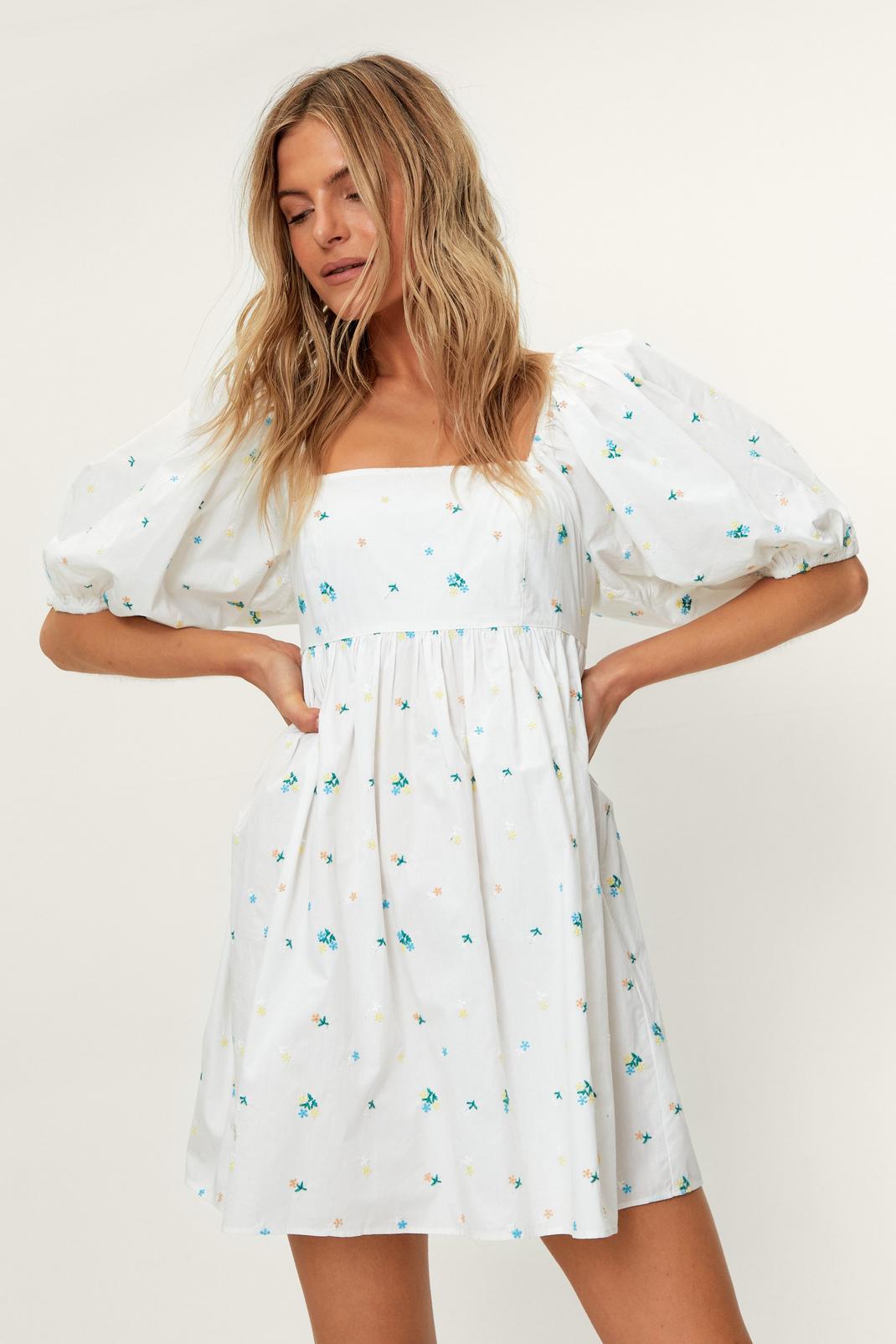 Embroidered Puff Sleeve Smock Dress image number 1