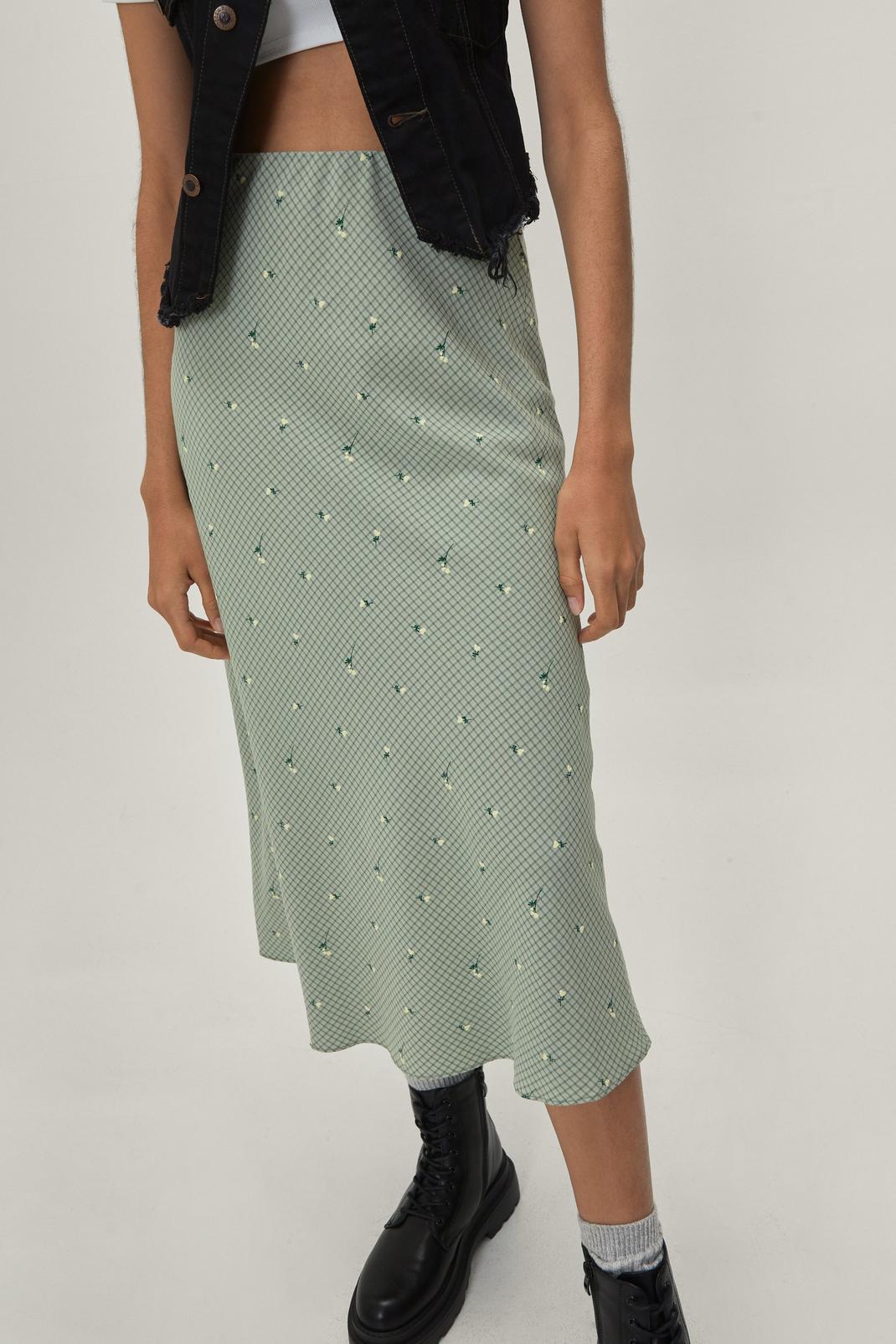 130 Gingham Floral Midi Skirt image number 2