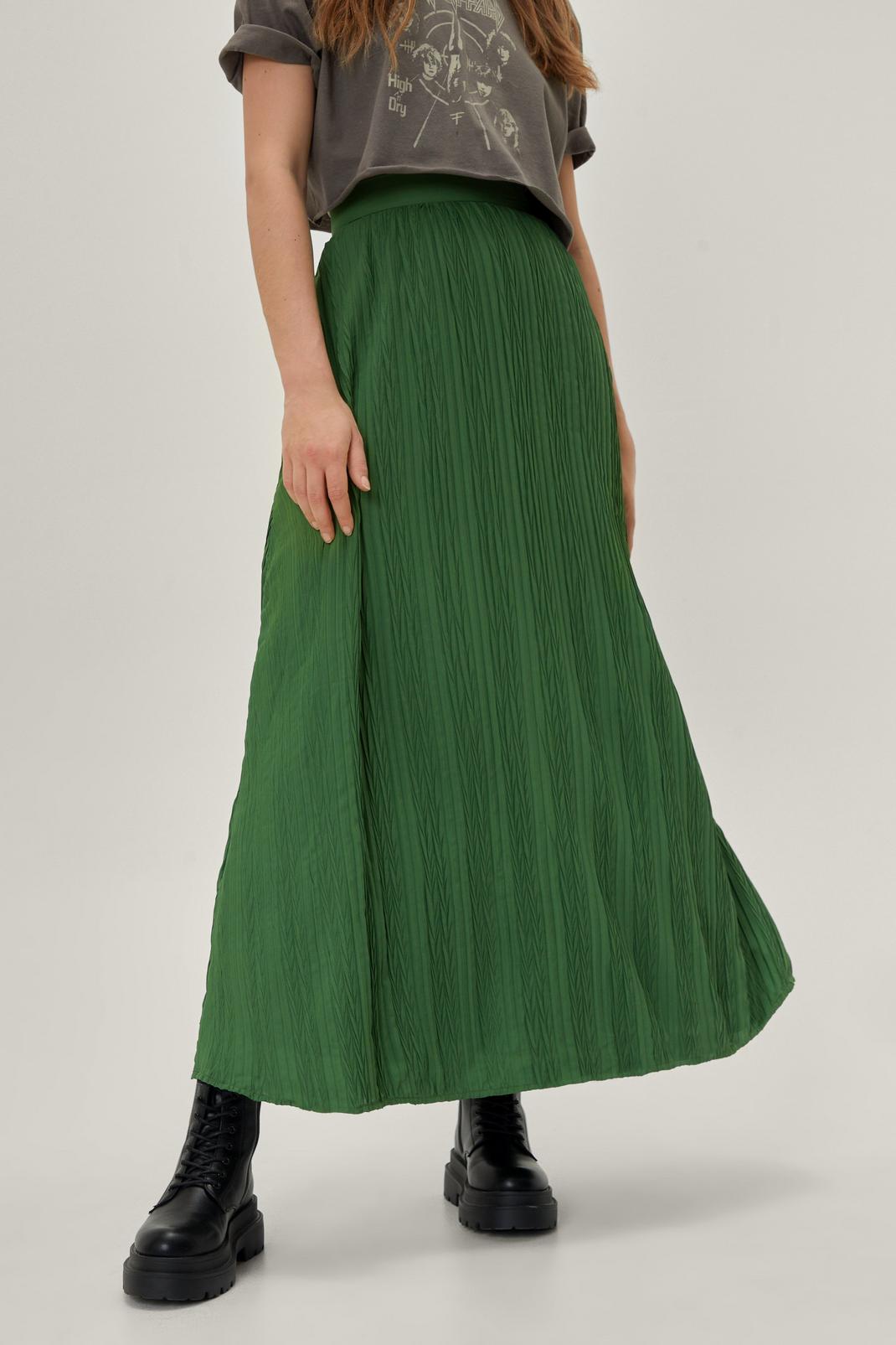 130 Textured And Pleated Maxi Skirt image number 2