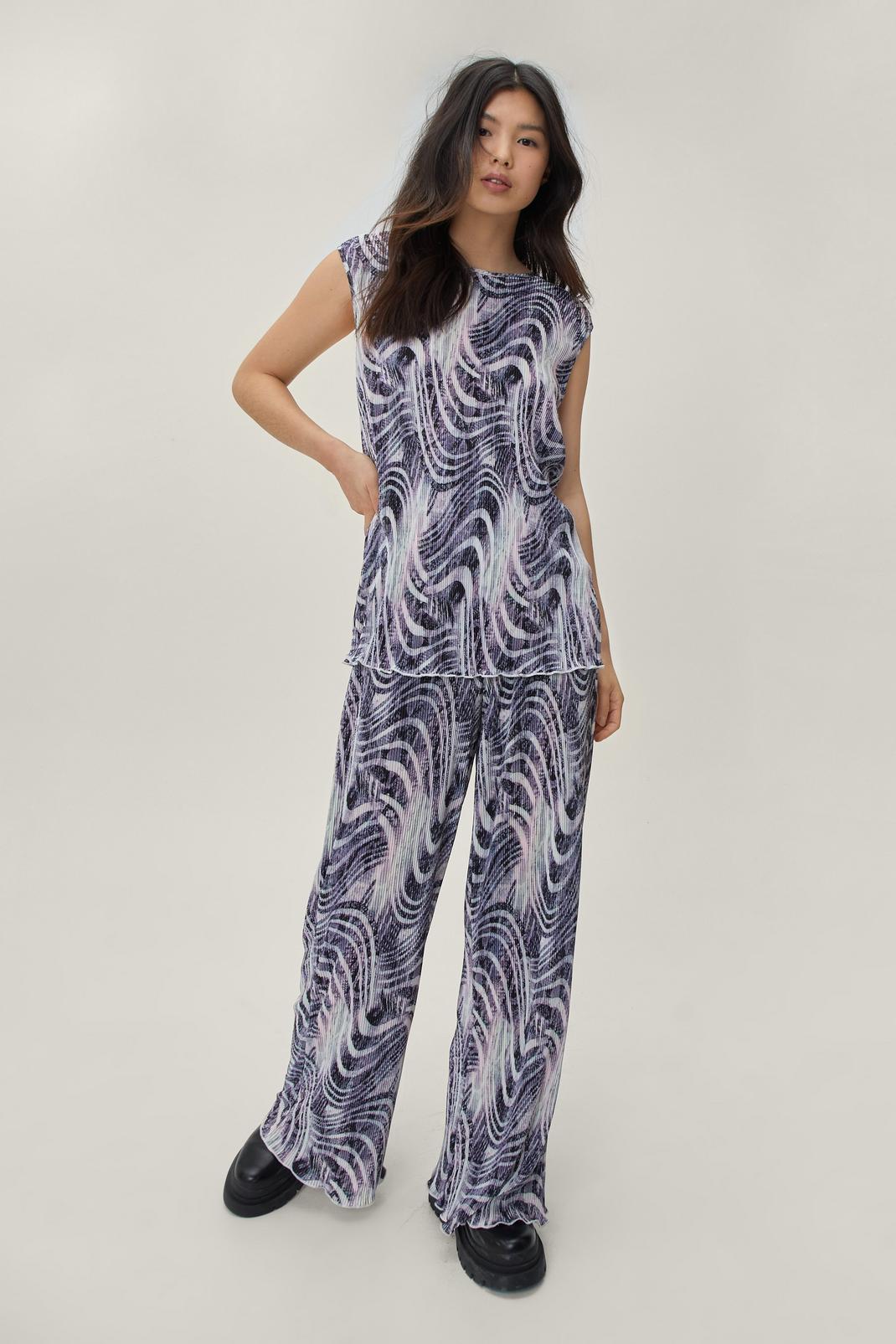 Purple Plisse Co-ord Swirl Print Wide Leg Trousers image number 1