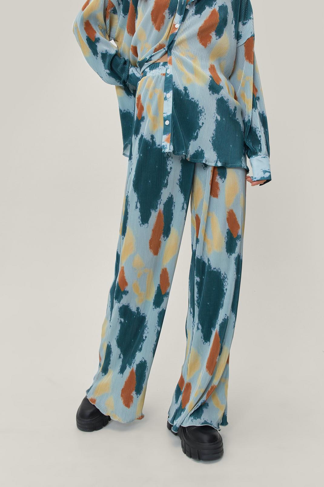 106 Abstract Plisse Co-ord Wide Leg Pants image number 2
