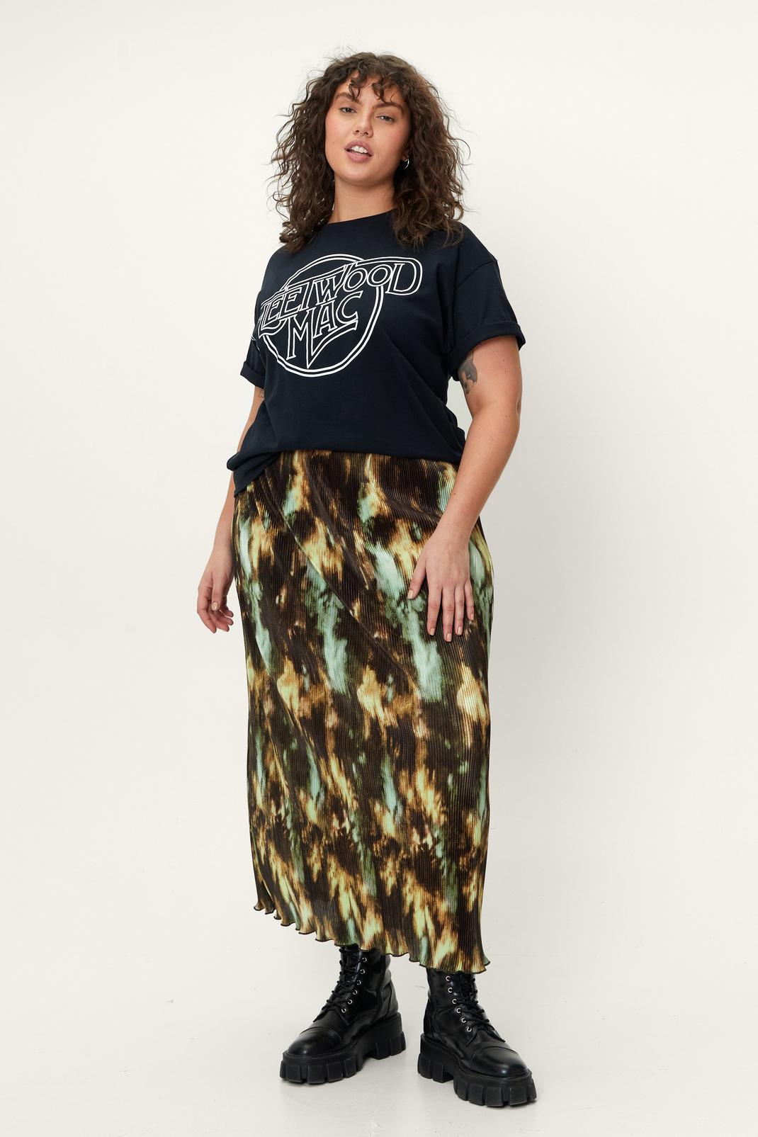 Olive Plus Size Plisse Tie Dye Midi Skirt image number 1