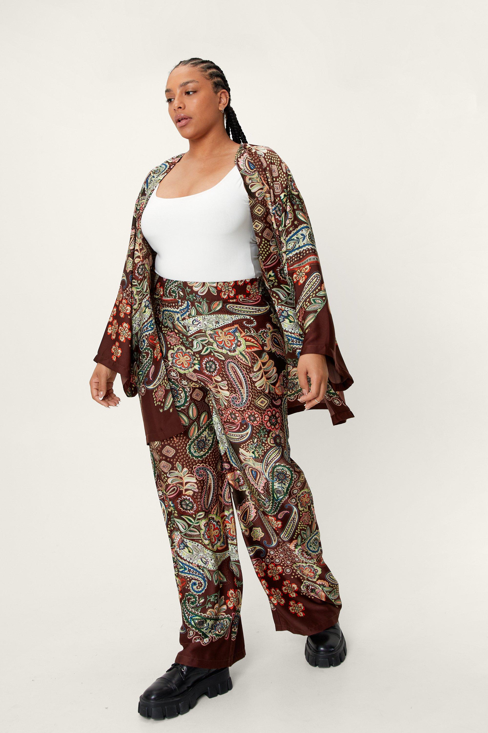 Plus Size Paisley Print Satin Kimono Top Nasty Gal