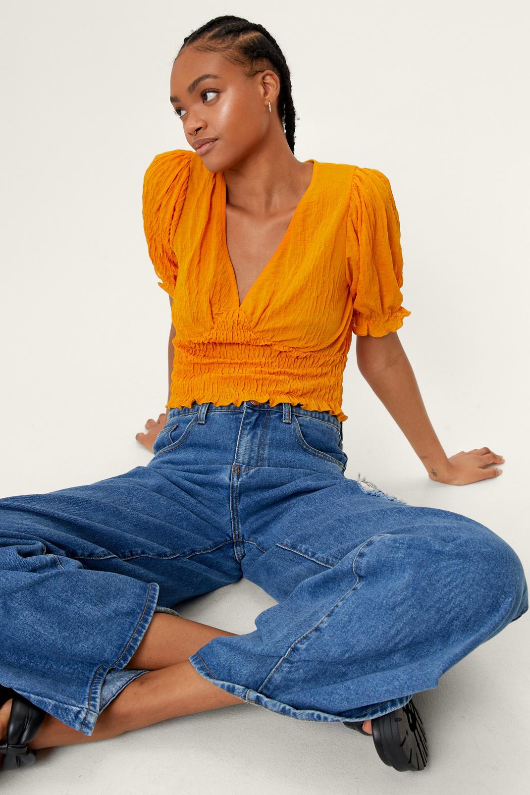 Women's Loose-fitting Crop Top - Long Puffy Sleeves and Straight