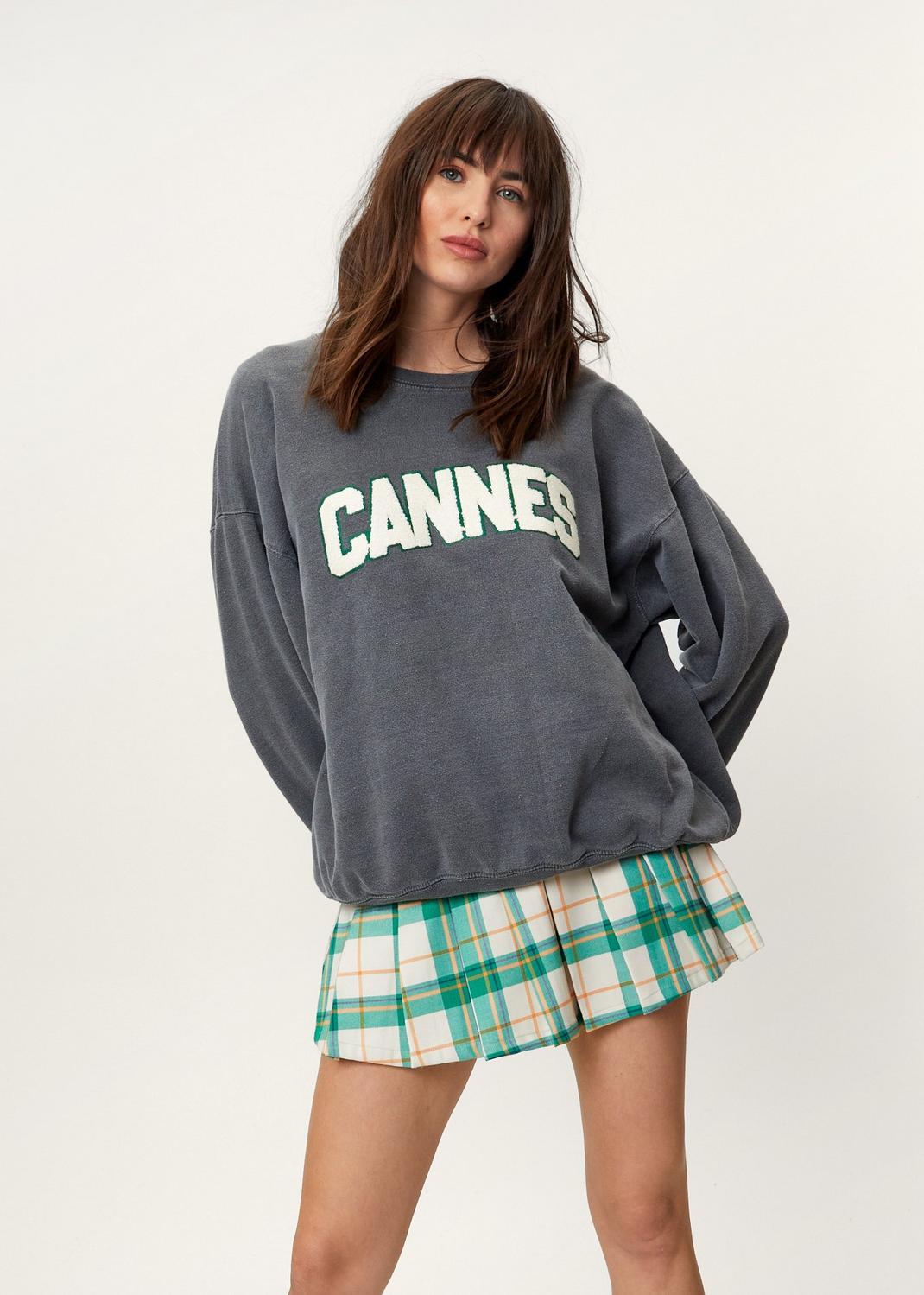 Sweat-shirt graphique oversize avec logo « Cannes » image number 1