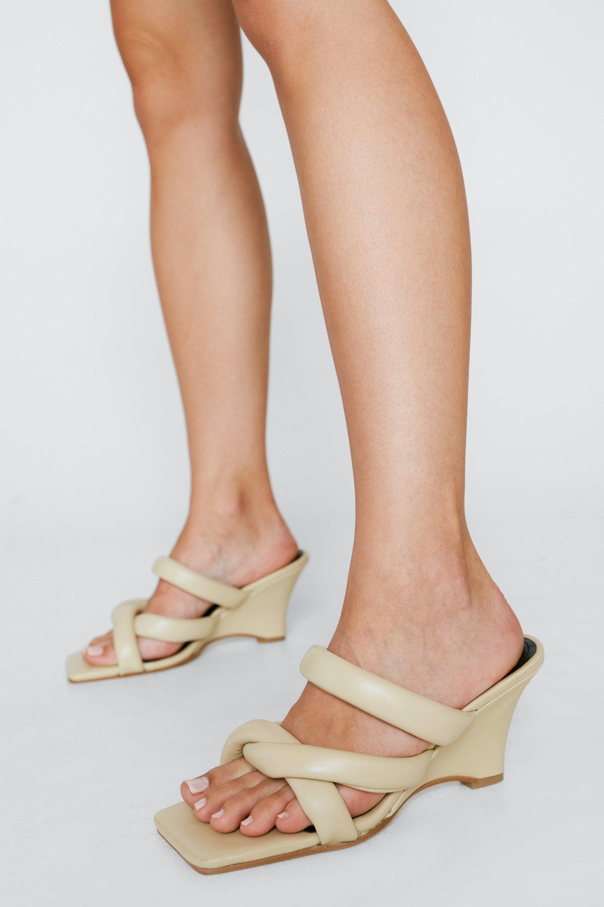 Nasty cheap gal wedges