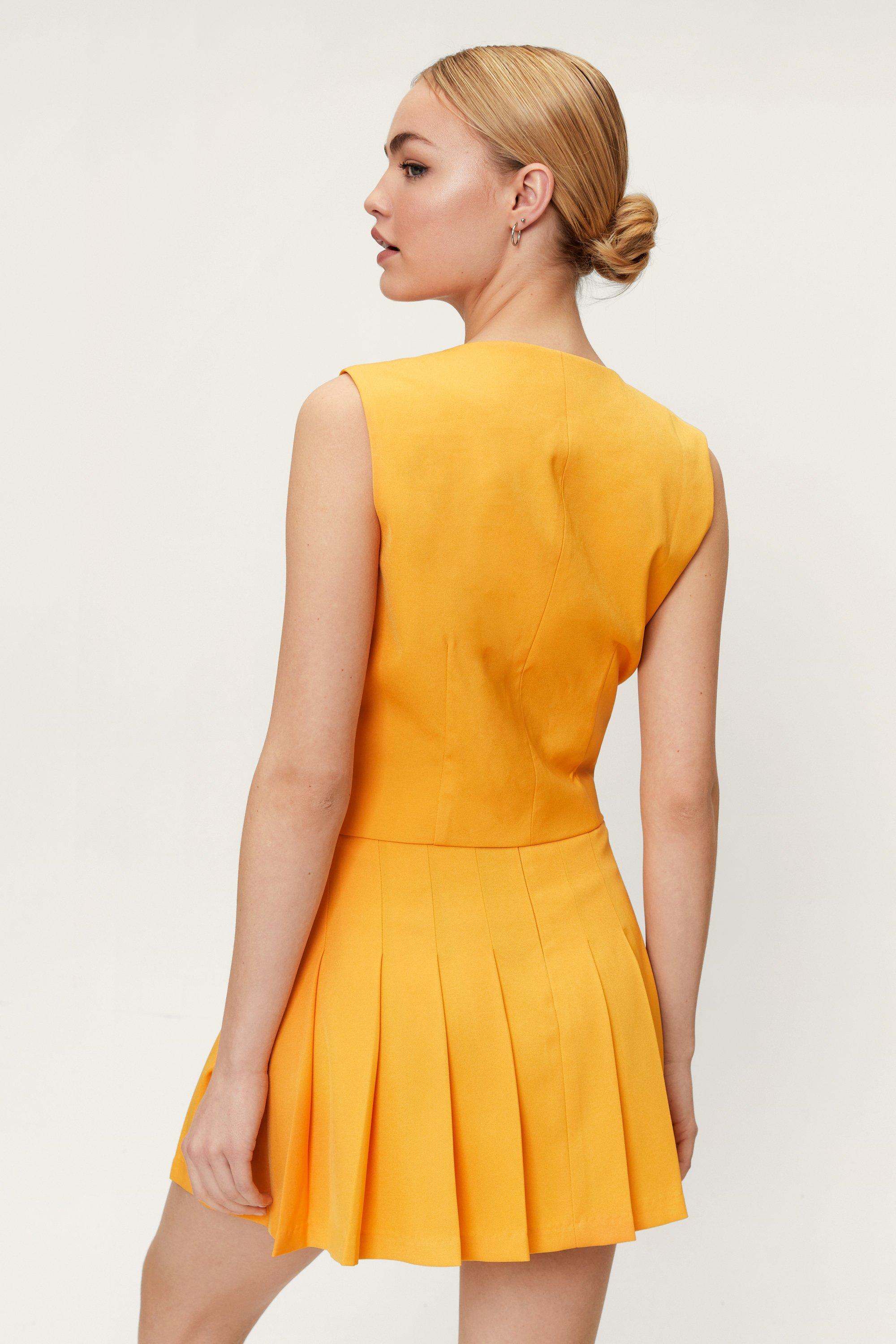 Mustard hotsell tennis skirt