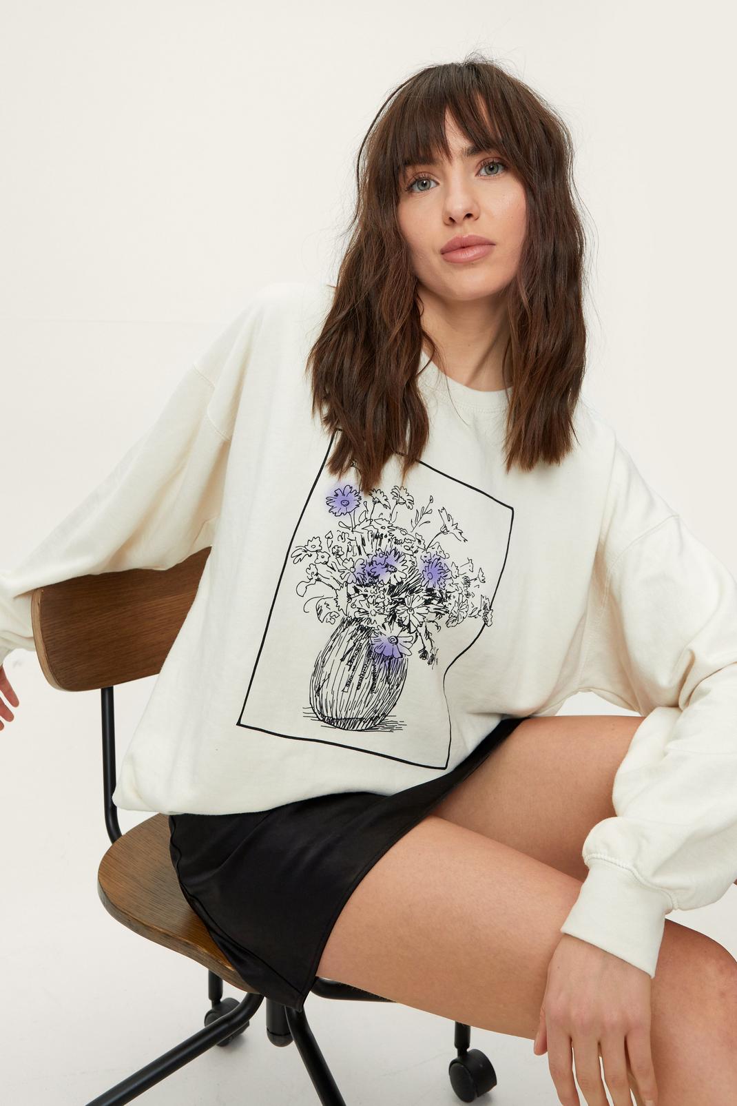 Ecru Detailed Flower Graphic Long Sleeve Sweatshirt image number 1